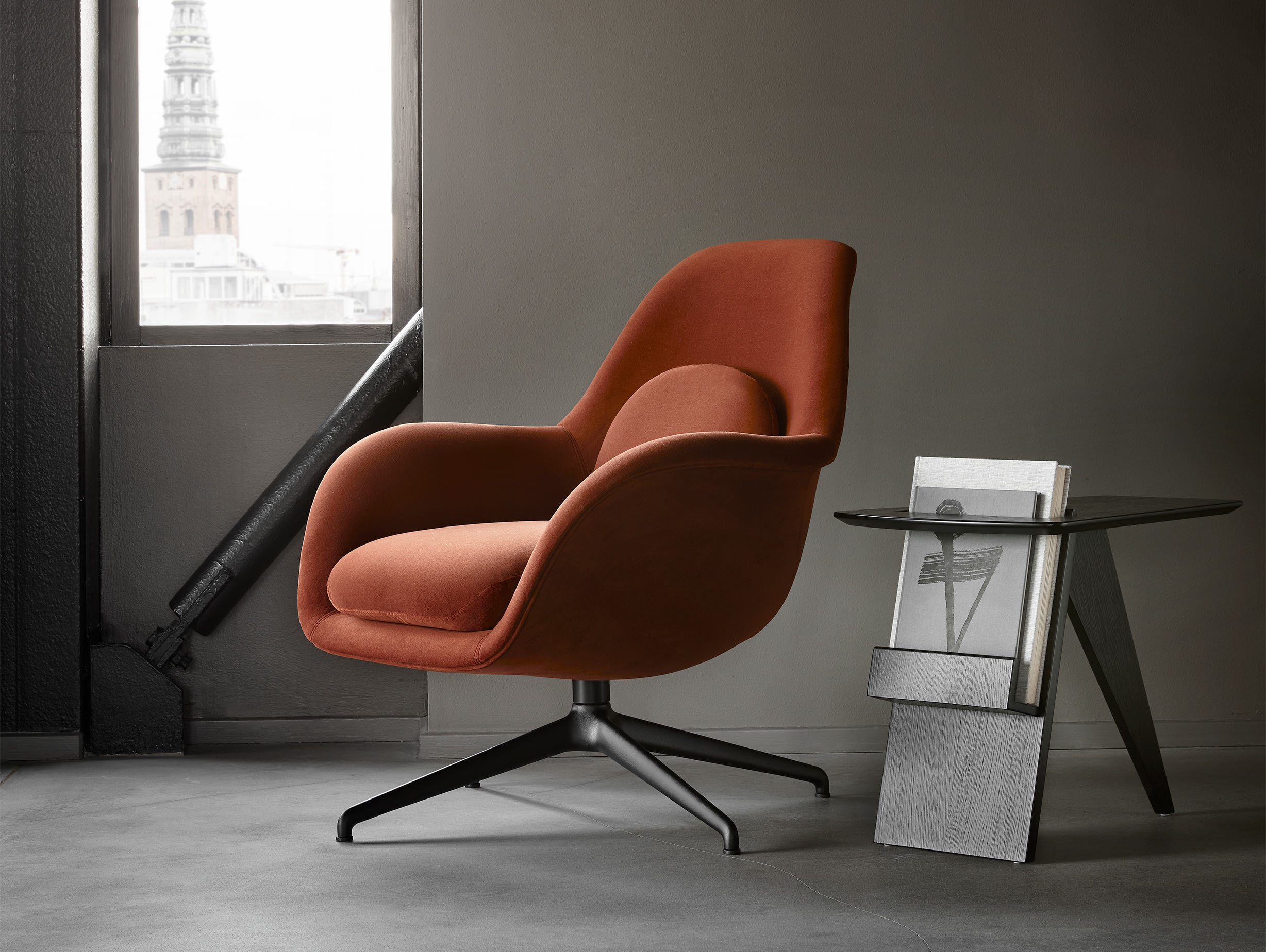 Fredericia swoon petit lounge swivel ls