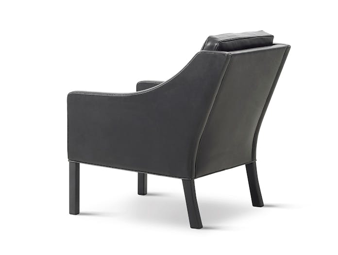 Fredericia 2207 Lounge Chair Black Back Borge Mogensen