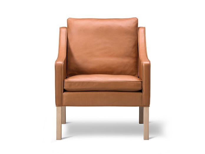 Fredericia 2207 Lounge Chair Oak Front Borge Mogensen