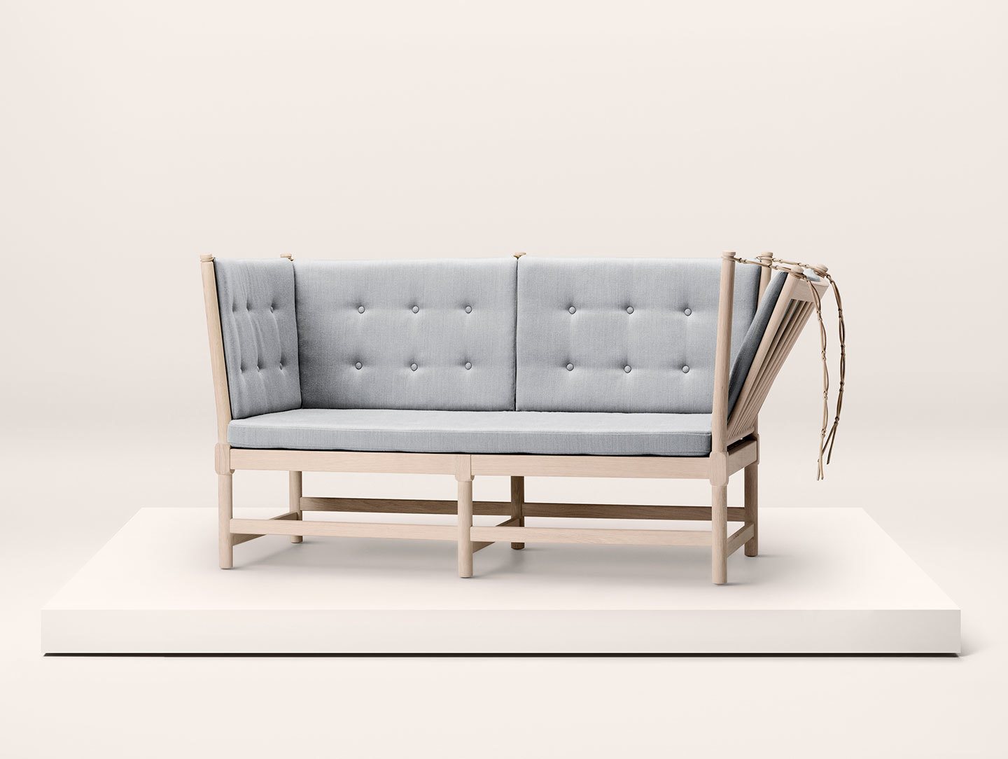 Fredericia Spoke Back Sofa Mood 1102 2 Borge Mogensen