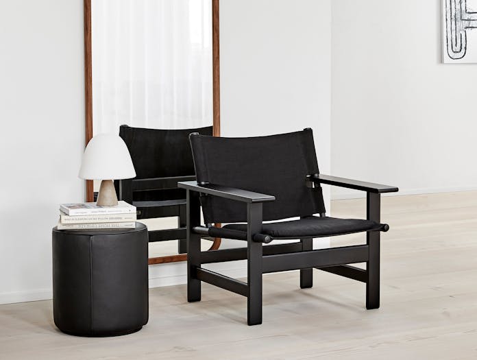 Fredericia canvas chair lifestyle 1
