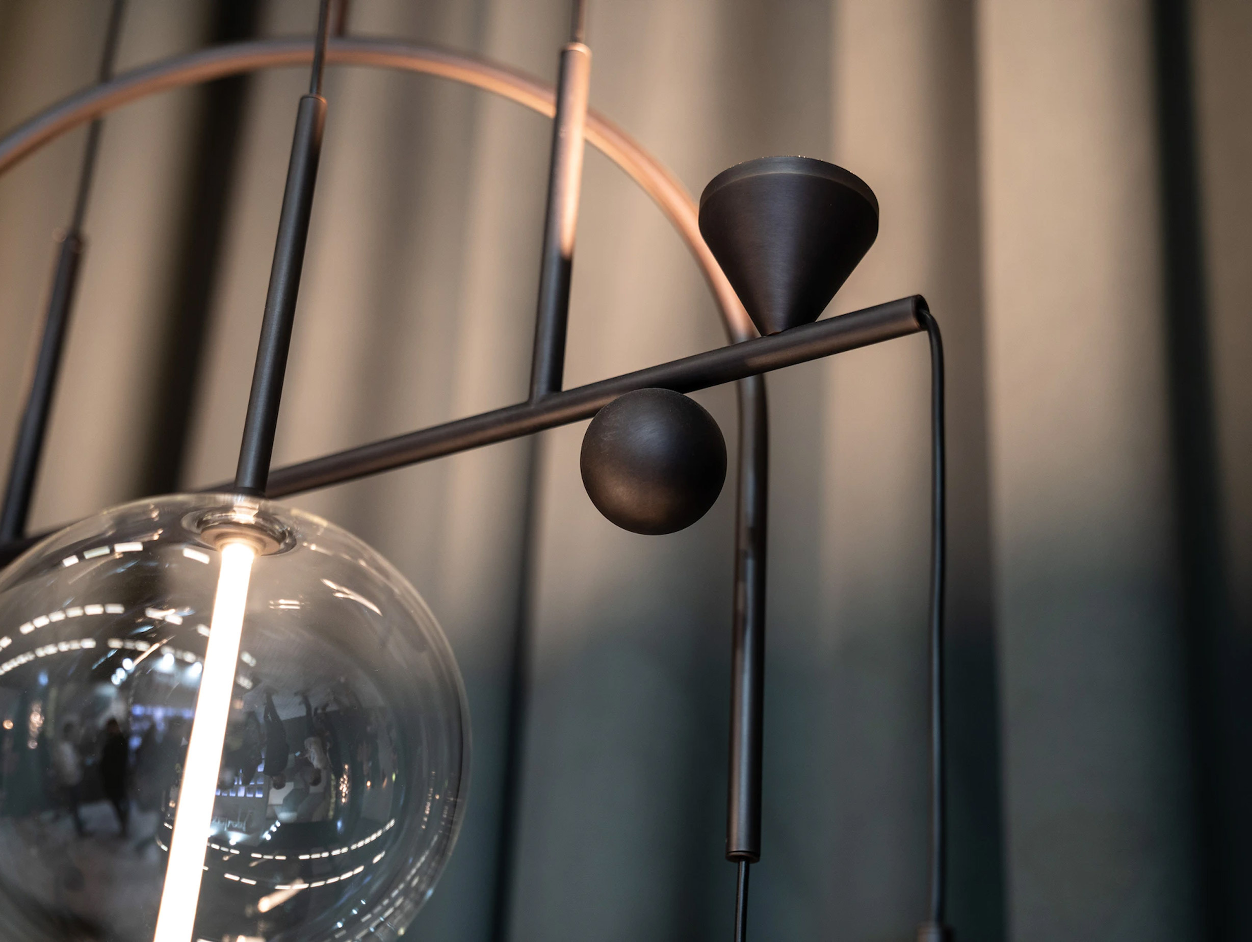 Giopato coombes dewdrops chandelier lifestyle2