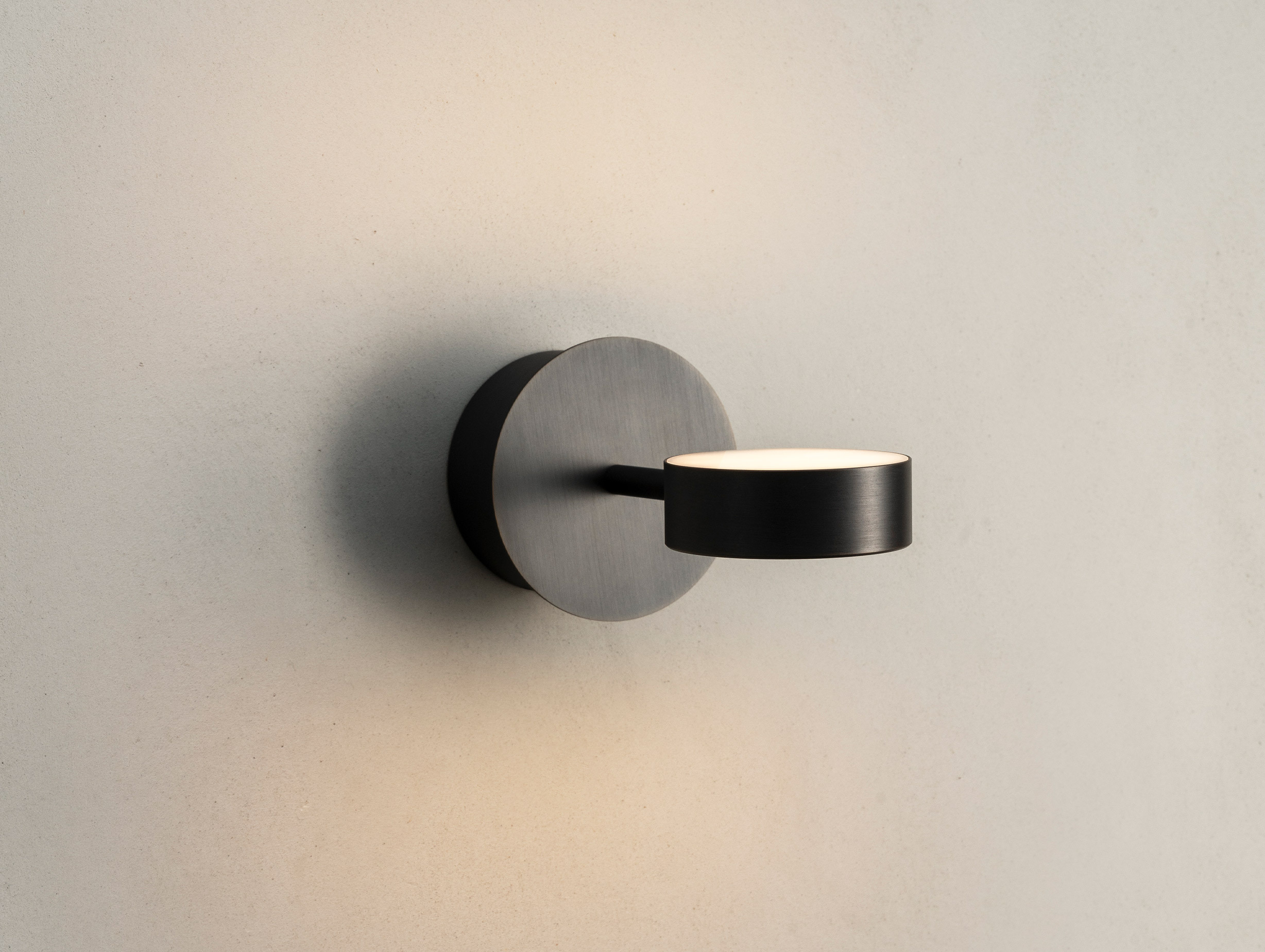 Giopato coombes softspot wall light horizontal lifestyle2
