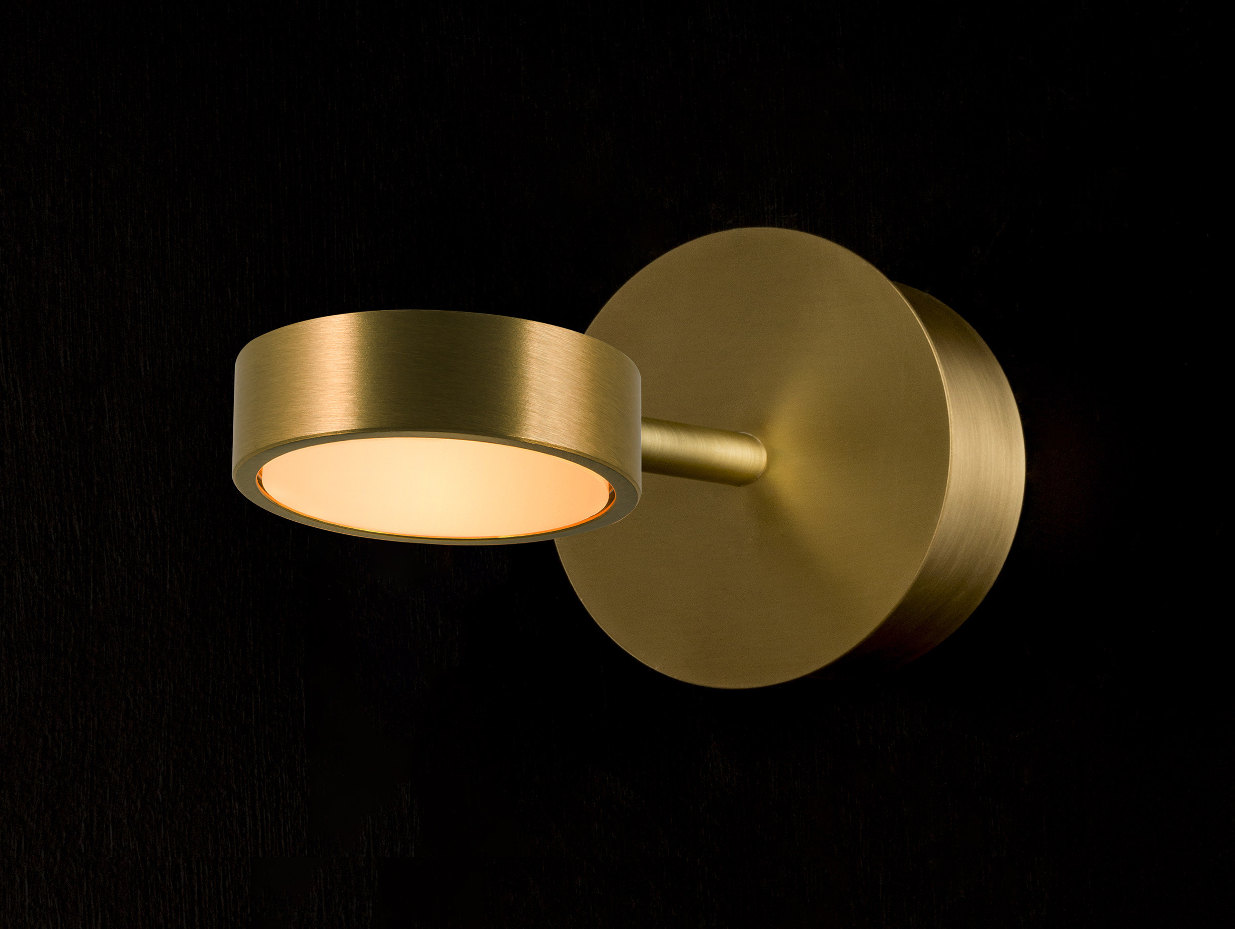 Giopato coombes softspot wall light horizontal lifestyle3
