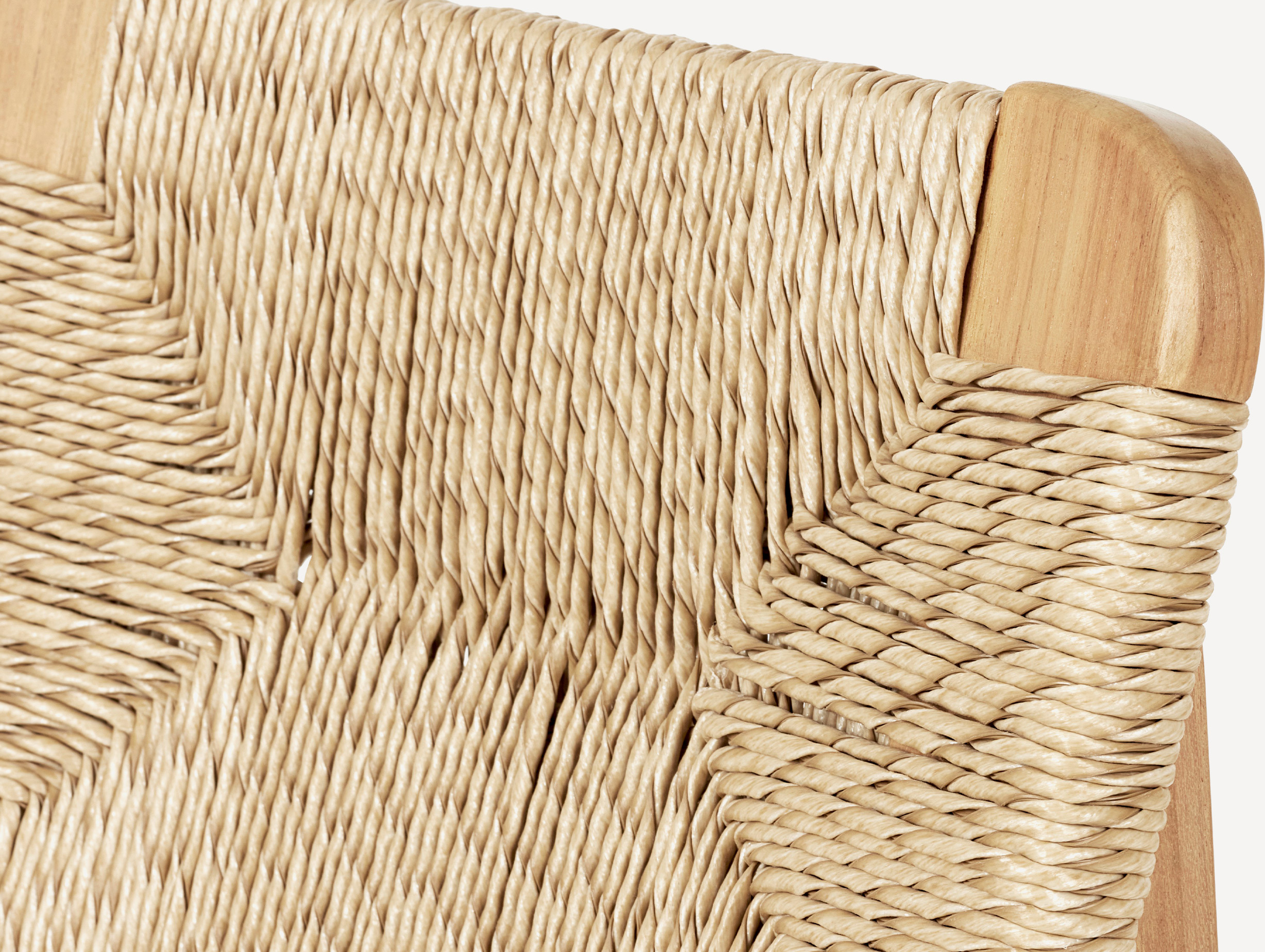 Gubi marcel gascoin outdoor c chair dining lifestyle4