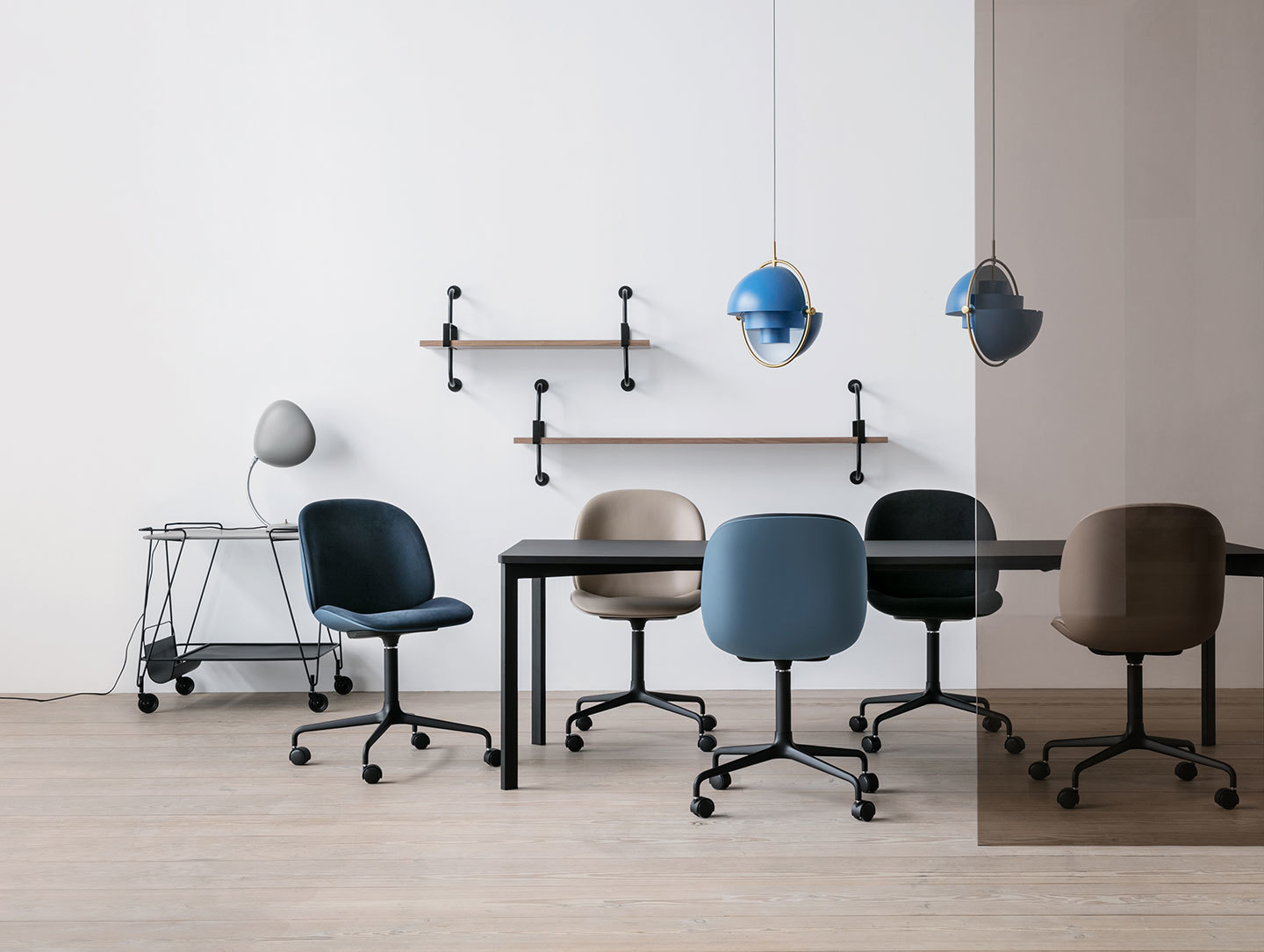 Gubi Beetle Chairs Conference With Castors Gam Fratesi