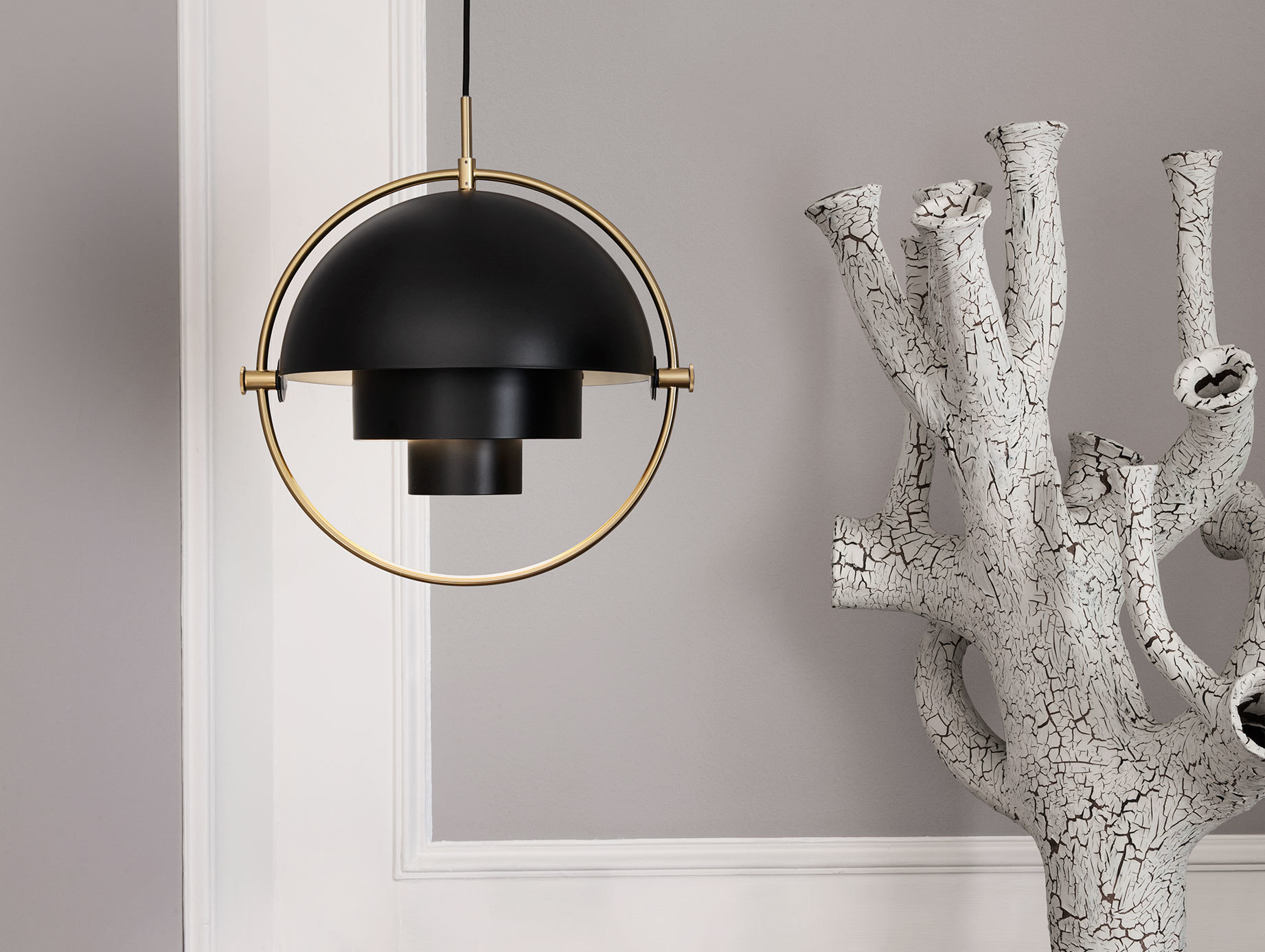 Gubi Multi Lite Black Brass 1