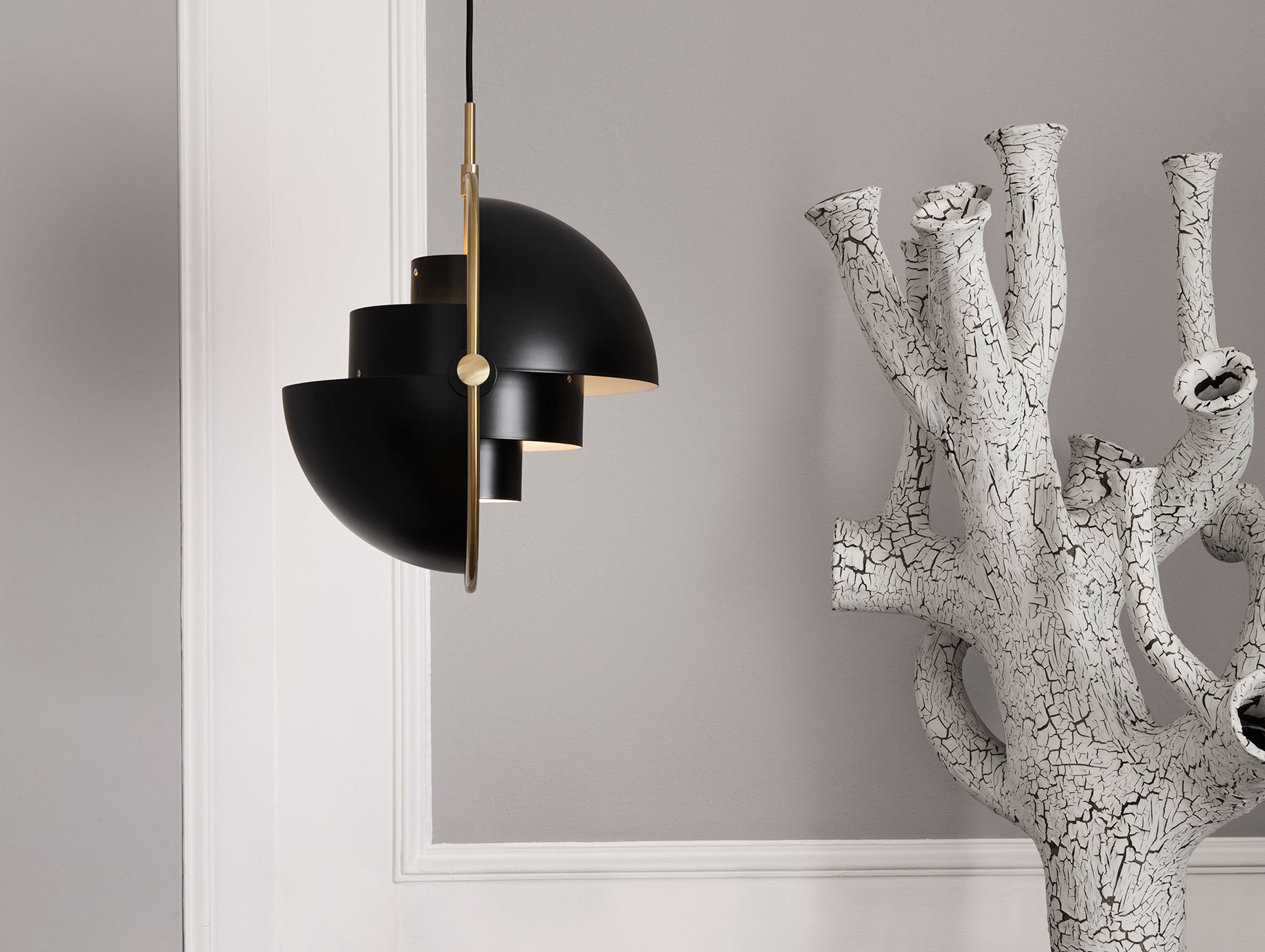 Gubi Multi Lite Black Brass 2