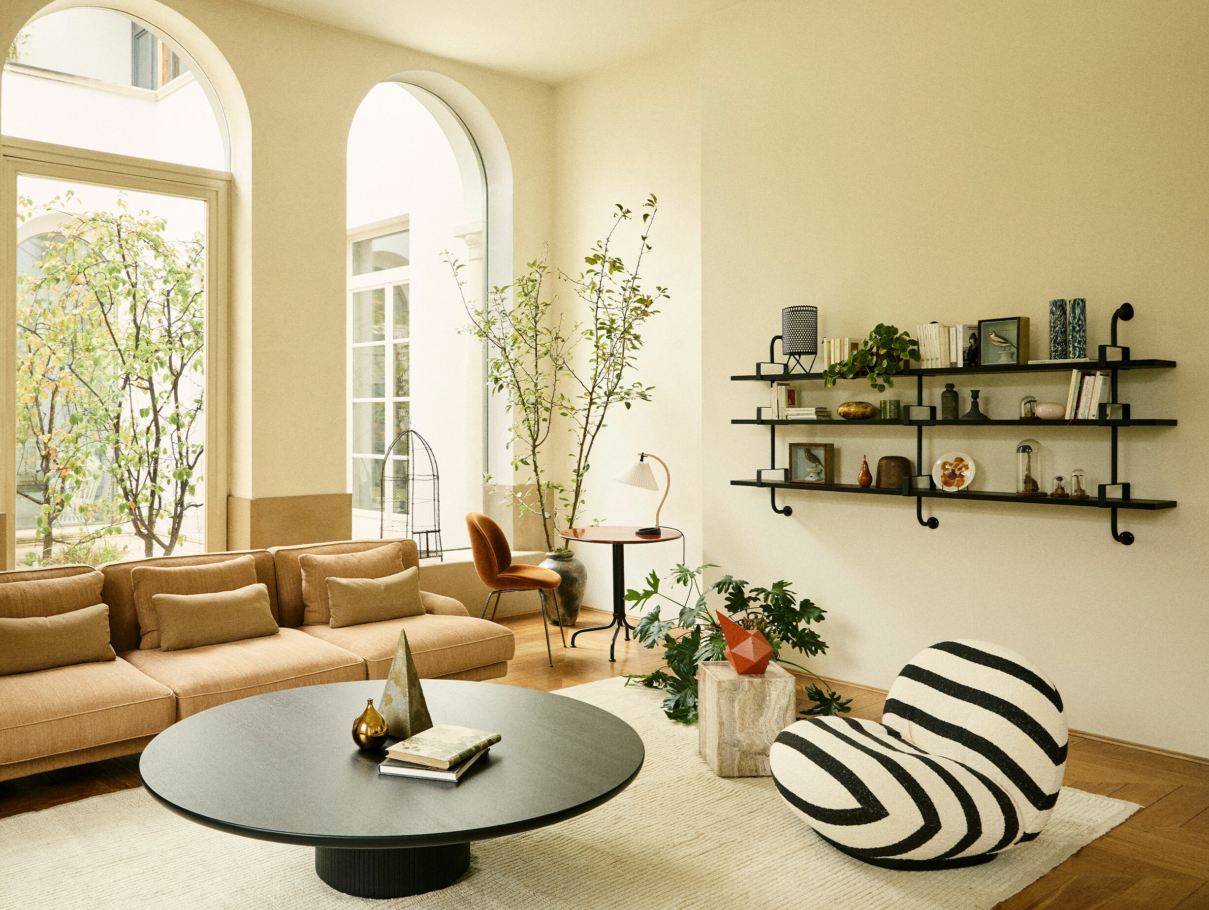 Gubi gamfratesi pietra table story 2