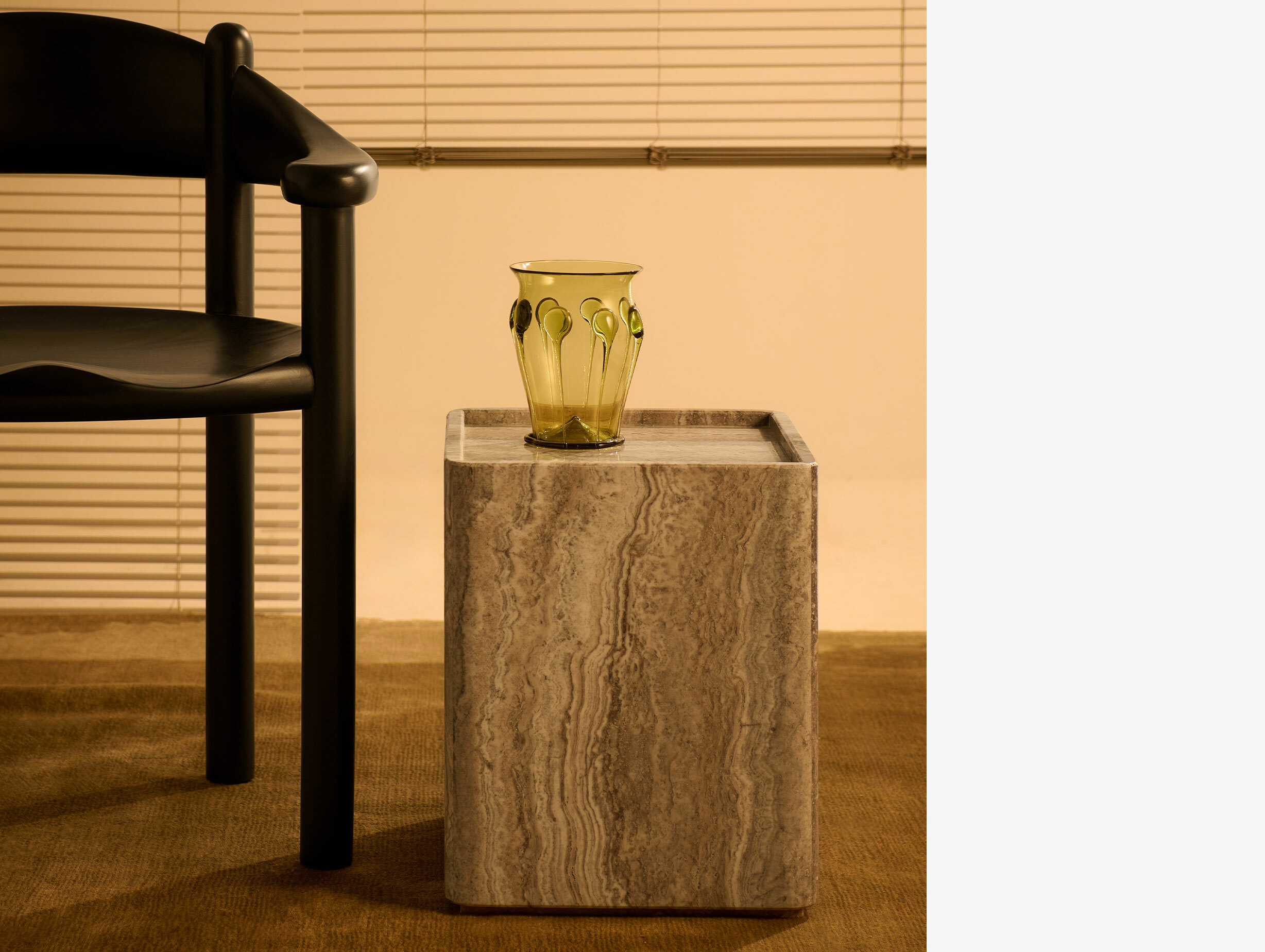 Gubi gamfratesi pietra table story 6