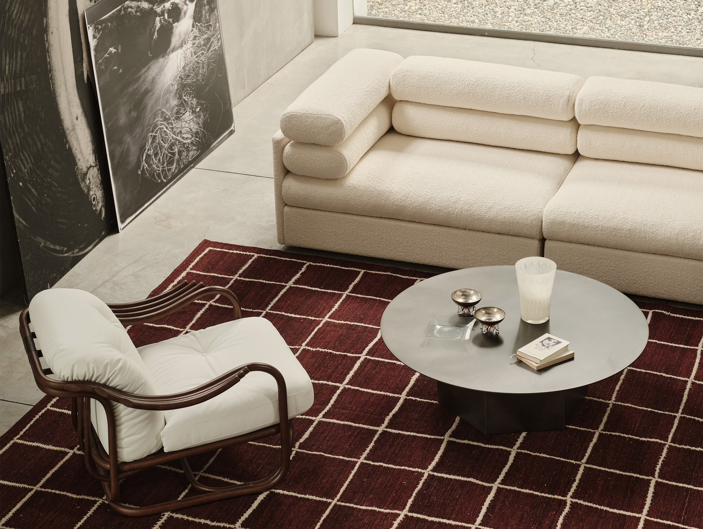 Gubi tobia scarpa elogio 3 seater sofa lifestyle3