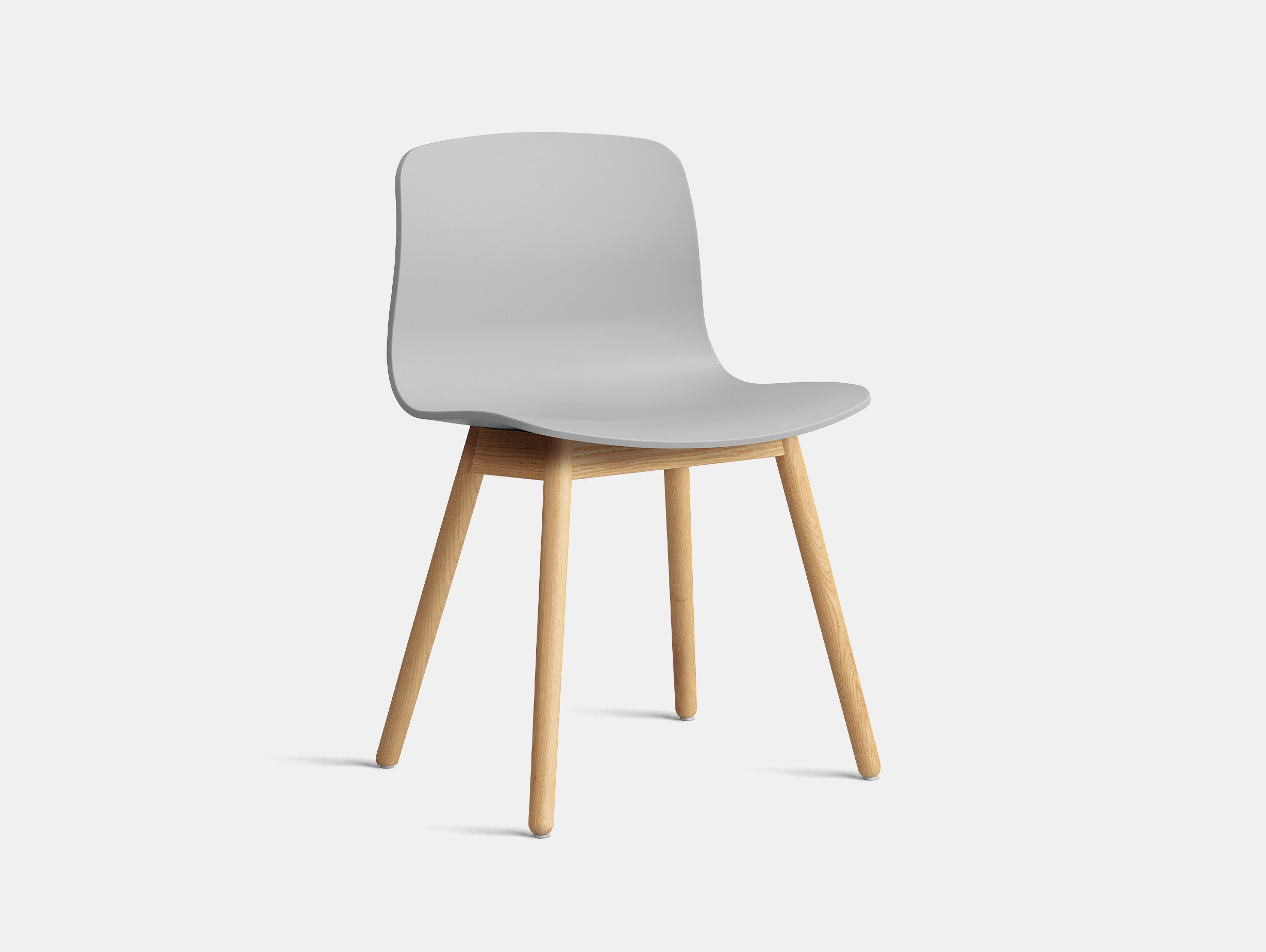 Hay hee welling lacquered oak legs concrete grey