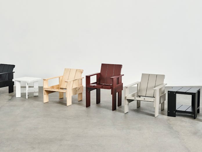 Hay gerrit rietveld crate dining chair lifestyle4