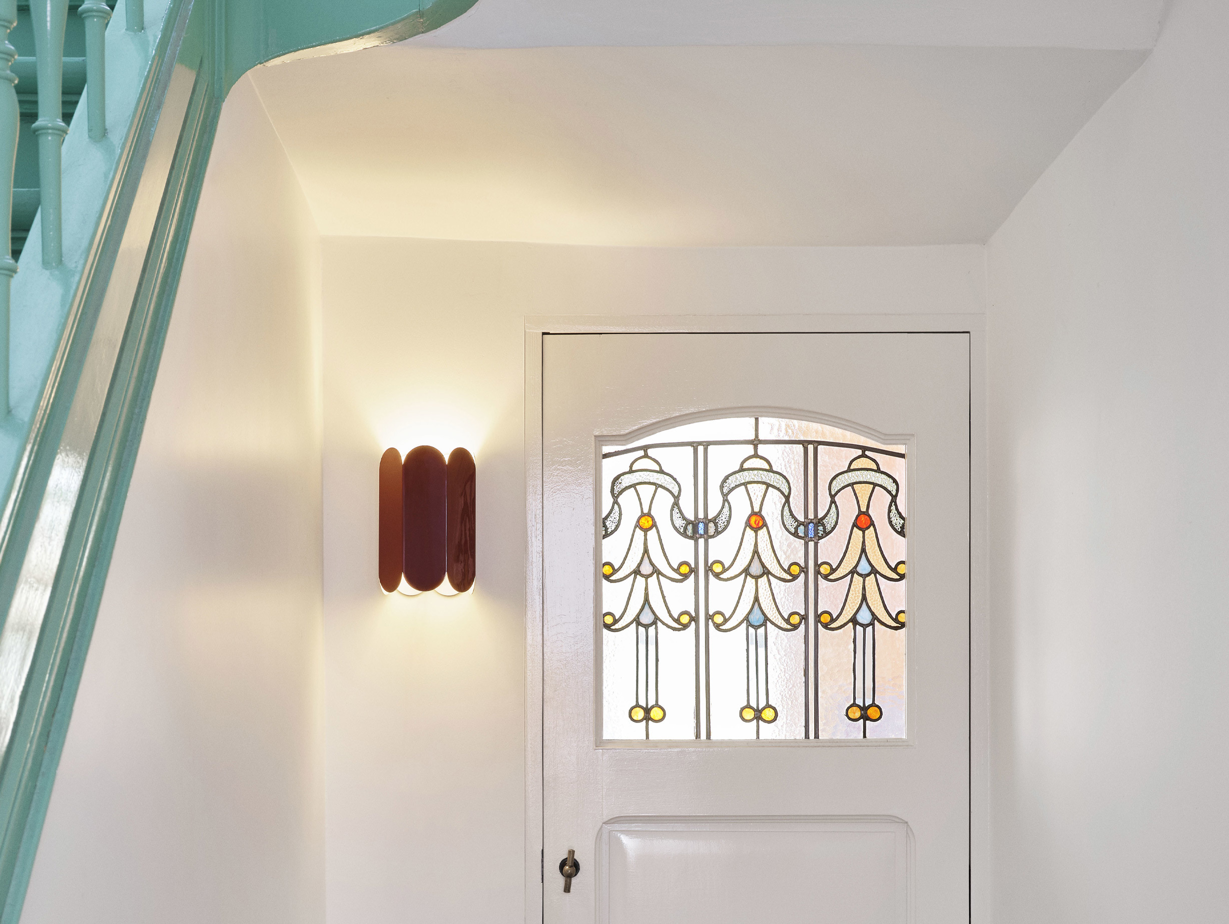 Hay muller van severen arcs wall sconce lifestyle1