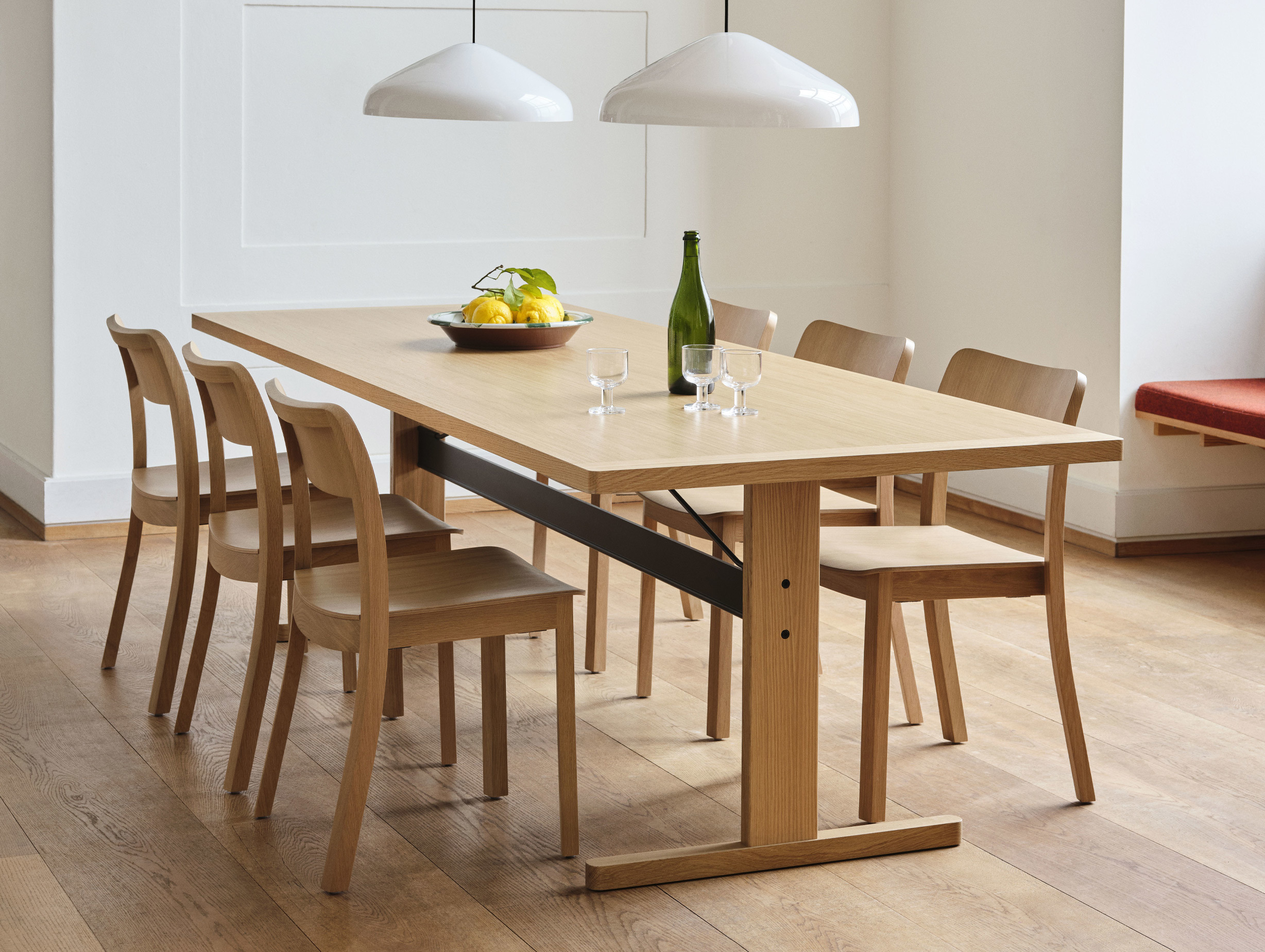 Hay ronan erwan bouroullec passerelle table lifetyle5