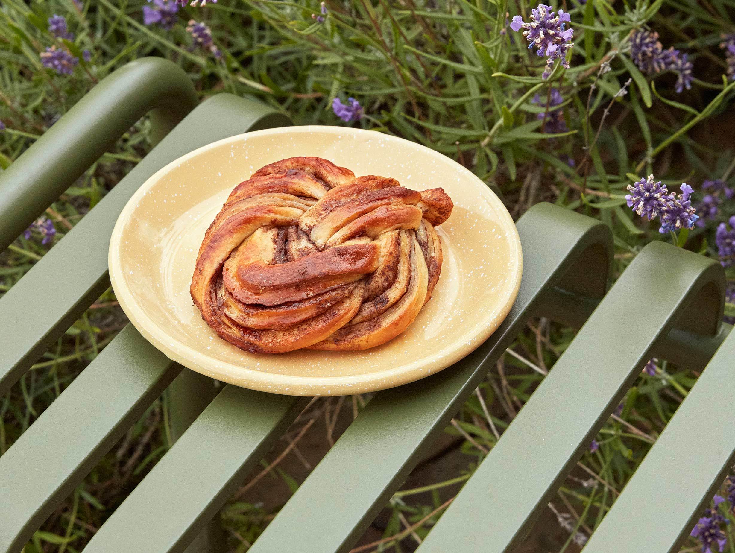 HAY palissade bench olive ls 6