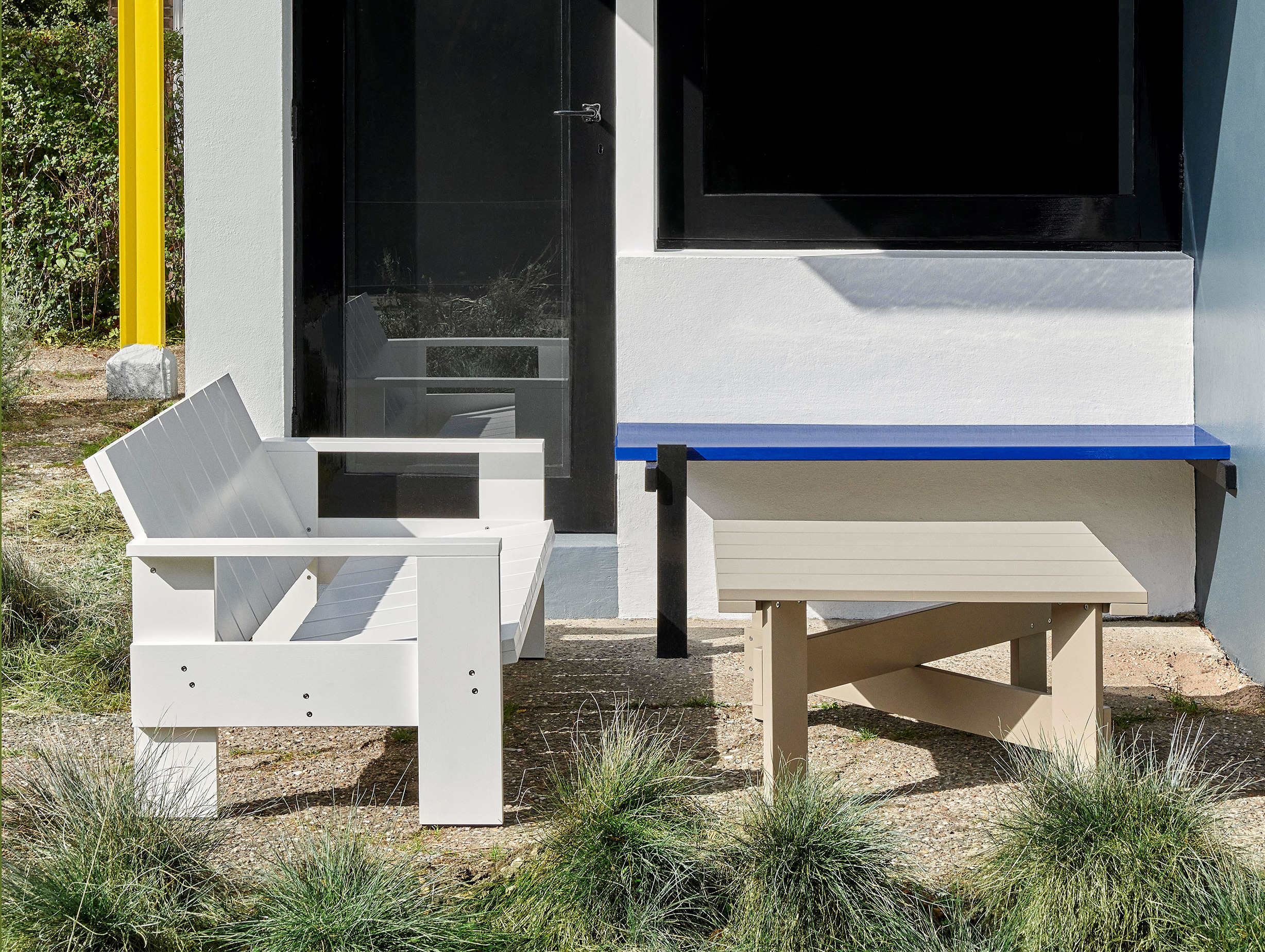 Hay Gerrit Rietveld Crate Lounge Sofa Lifestyle 2