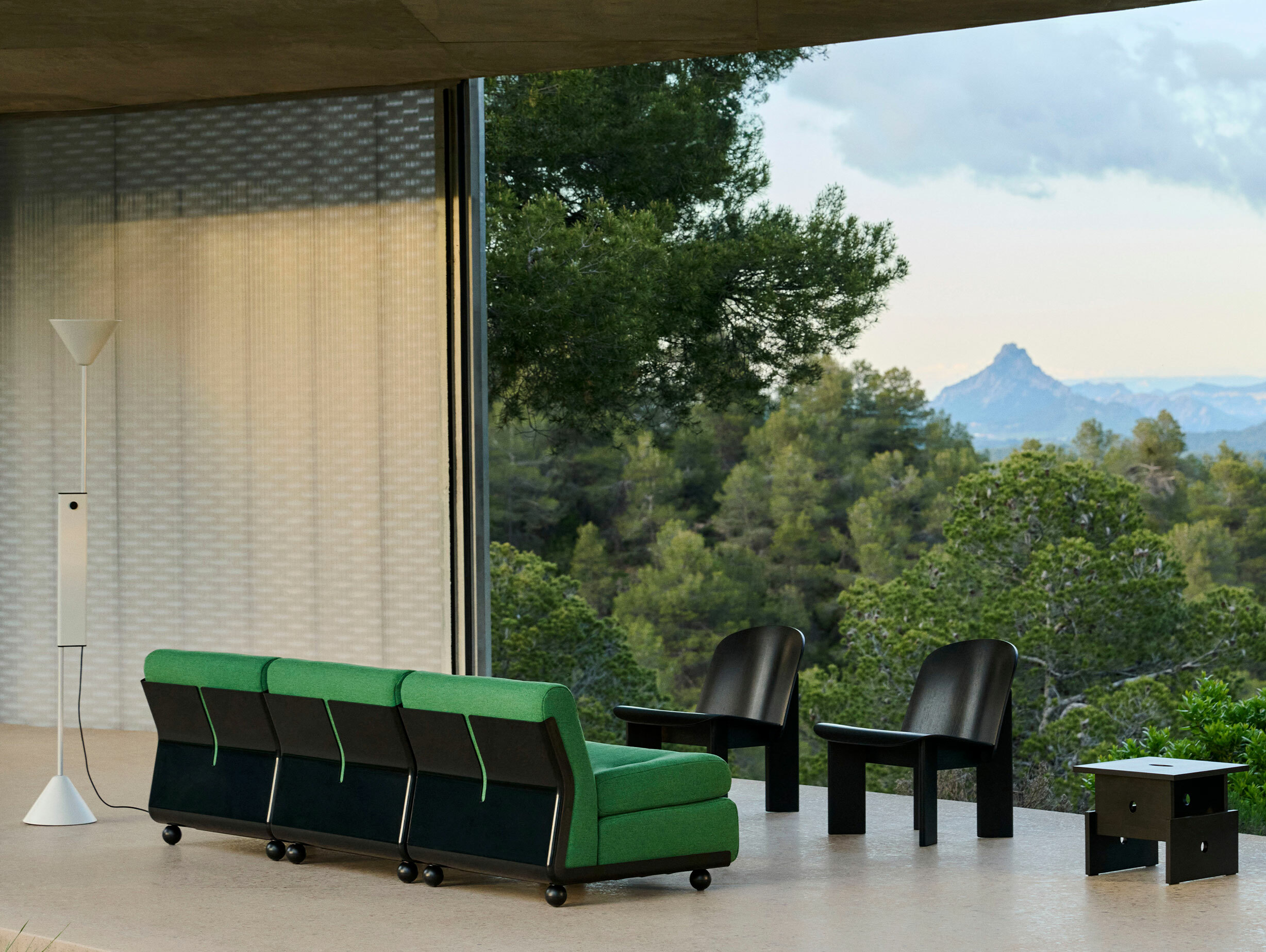 Hay mario bellini amanta 3 seater story 2