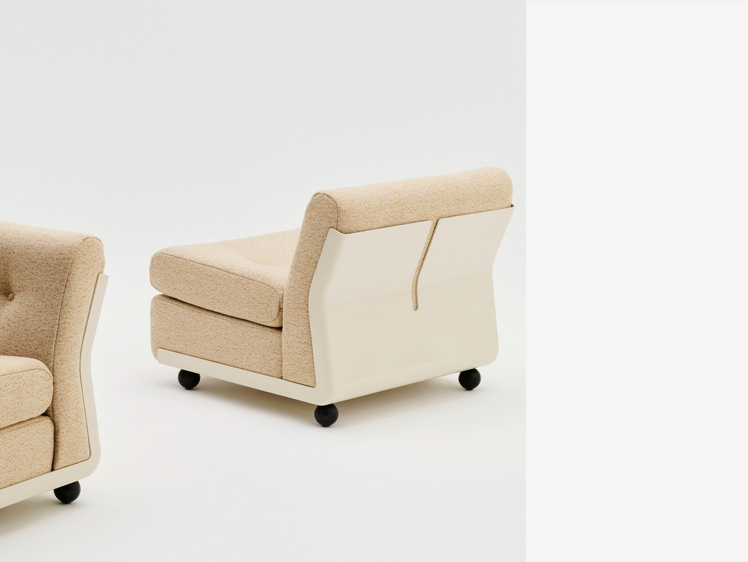 Hay mario bellini amanta sofa story 6