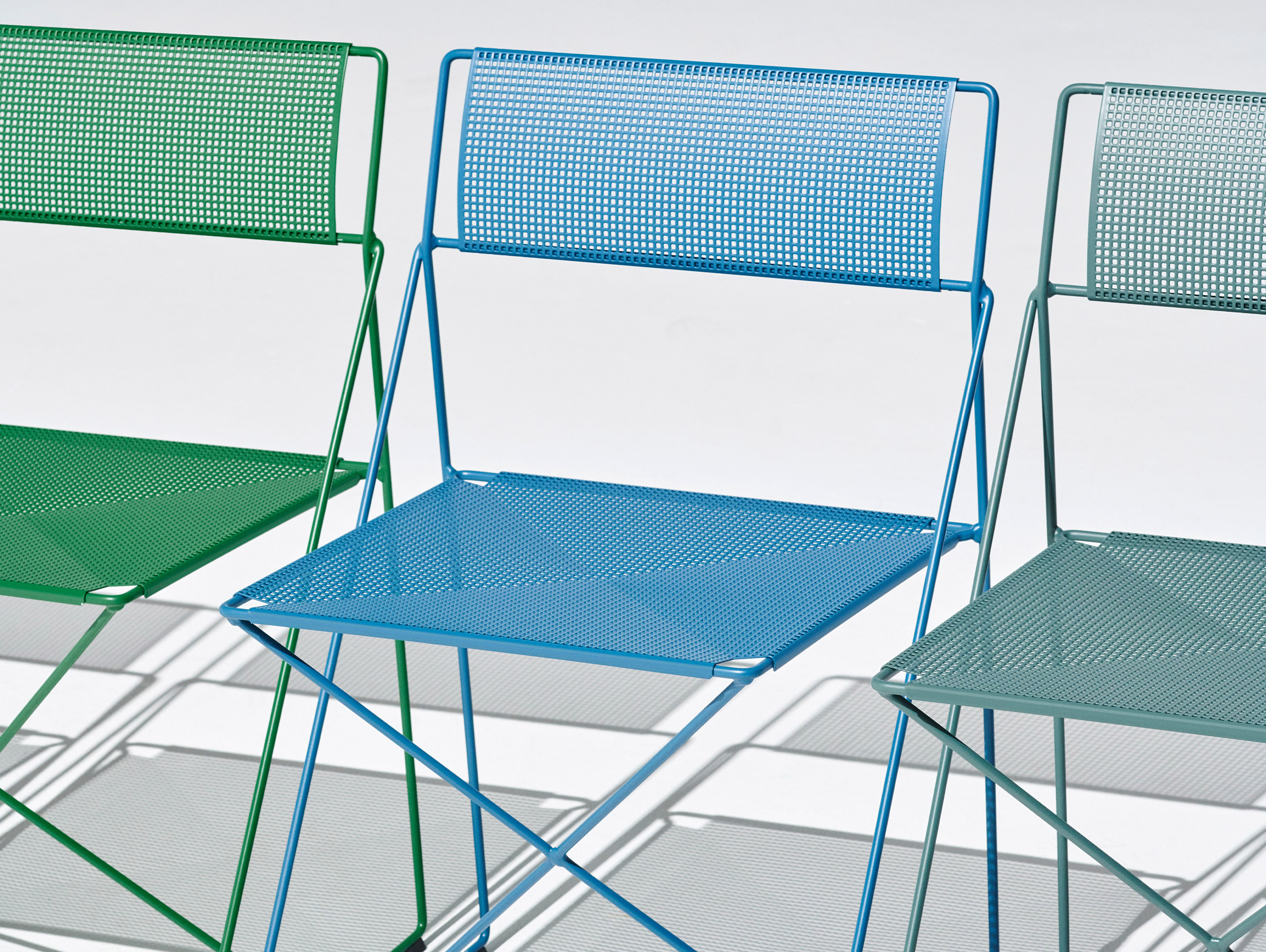 Hay niels jorgen haugesenx line chair lifestyle