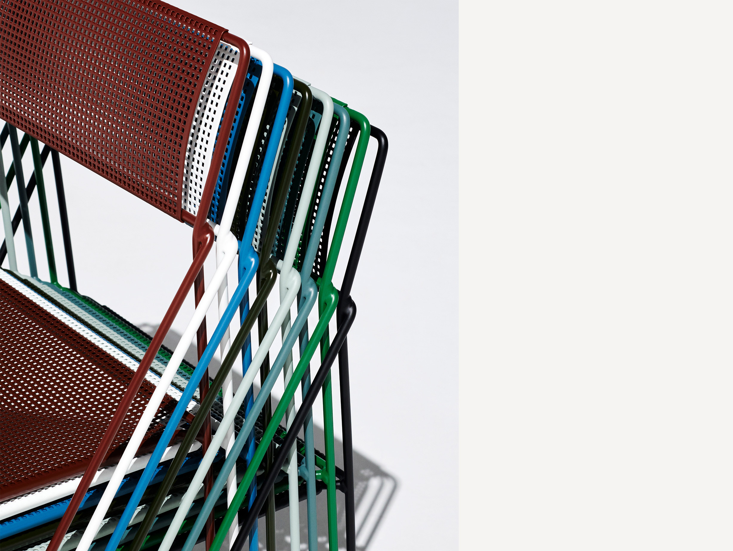 Hay niels jorgen haugesenx line chair lifestyle2