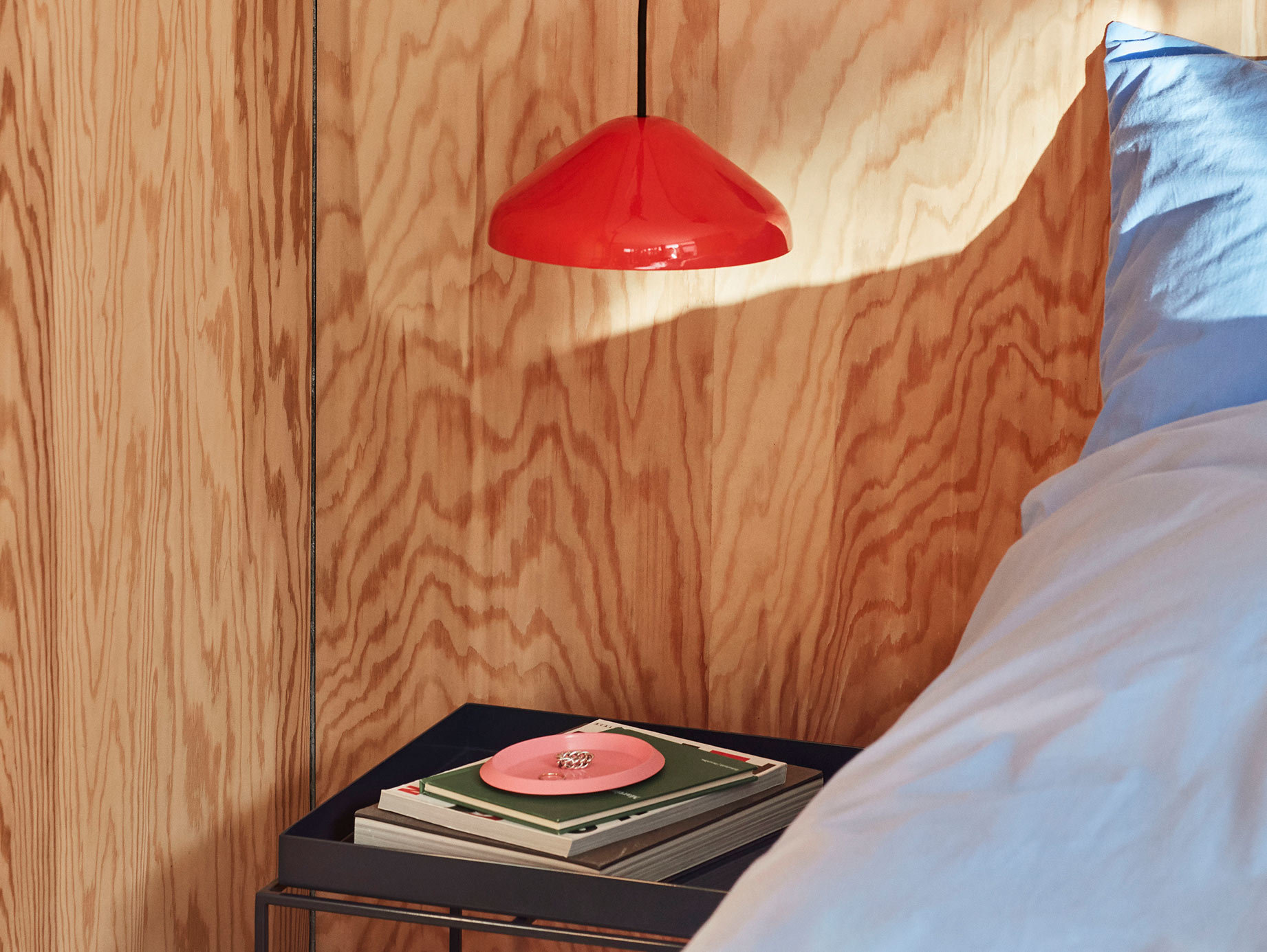 Hay pao steel pendant red ls