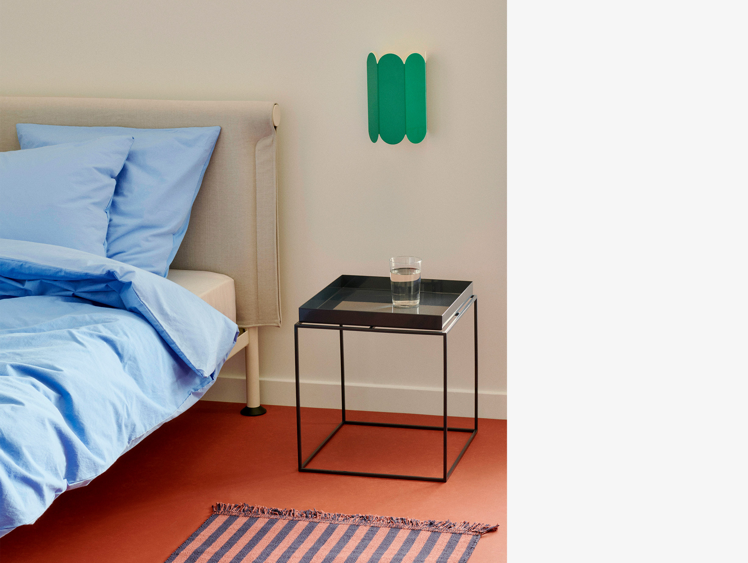 Hay shane schneck tamoto bed lifestyle5