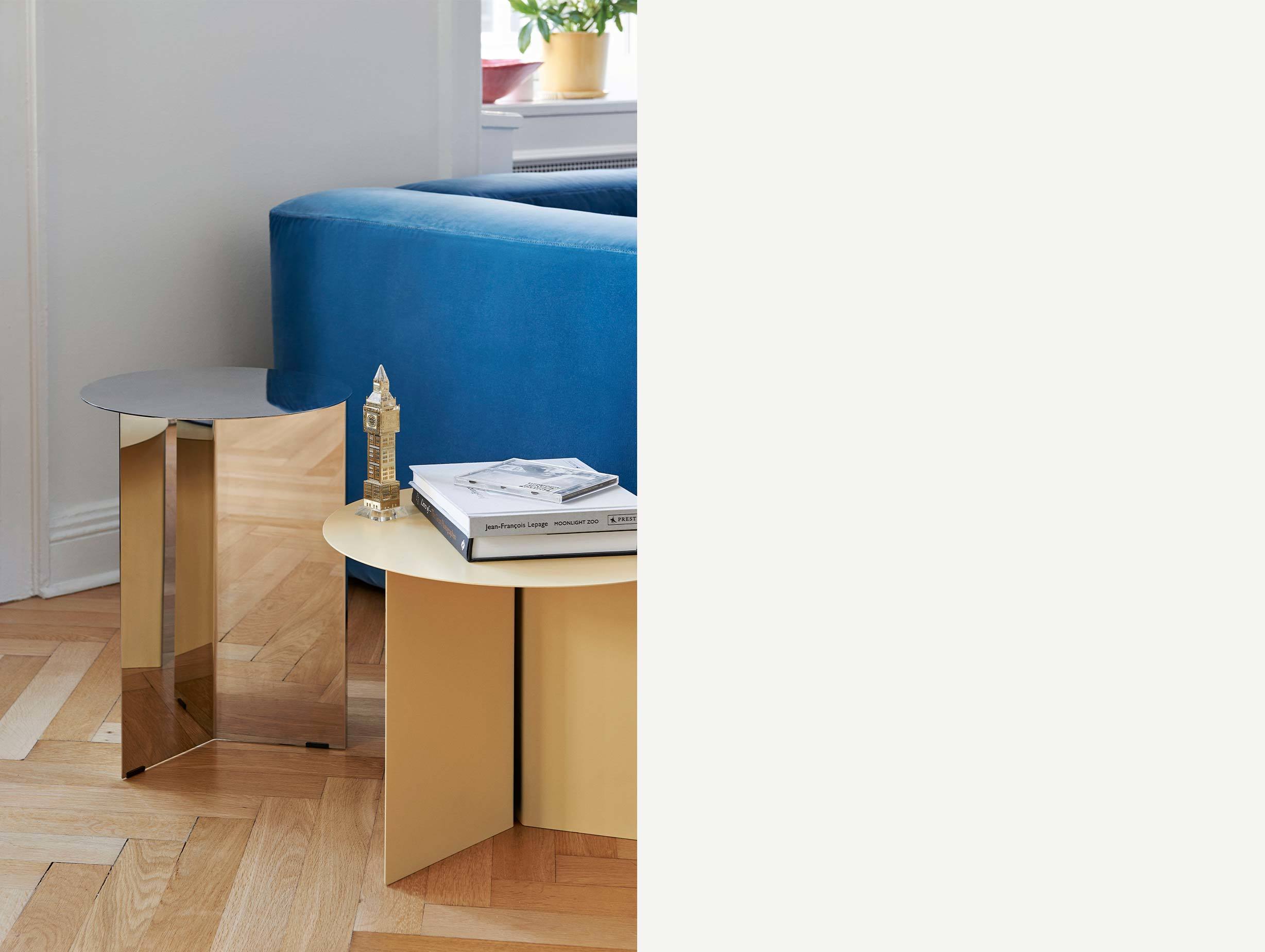 Hay slit table round yellow ls