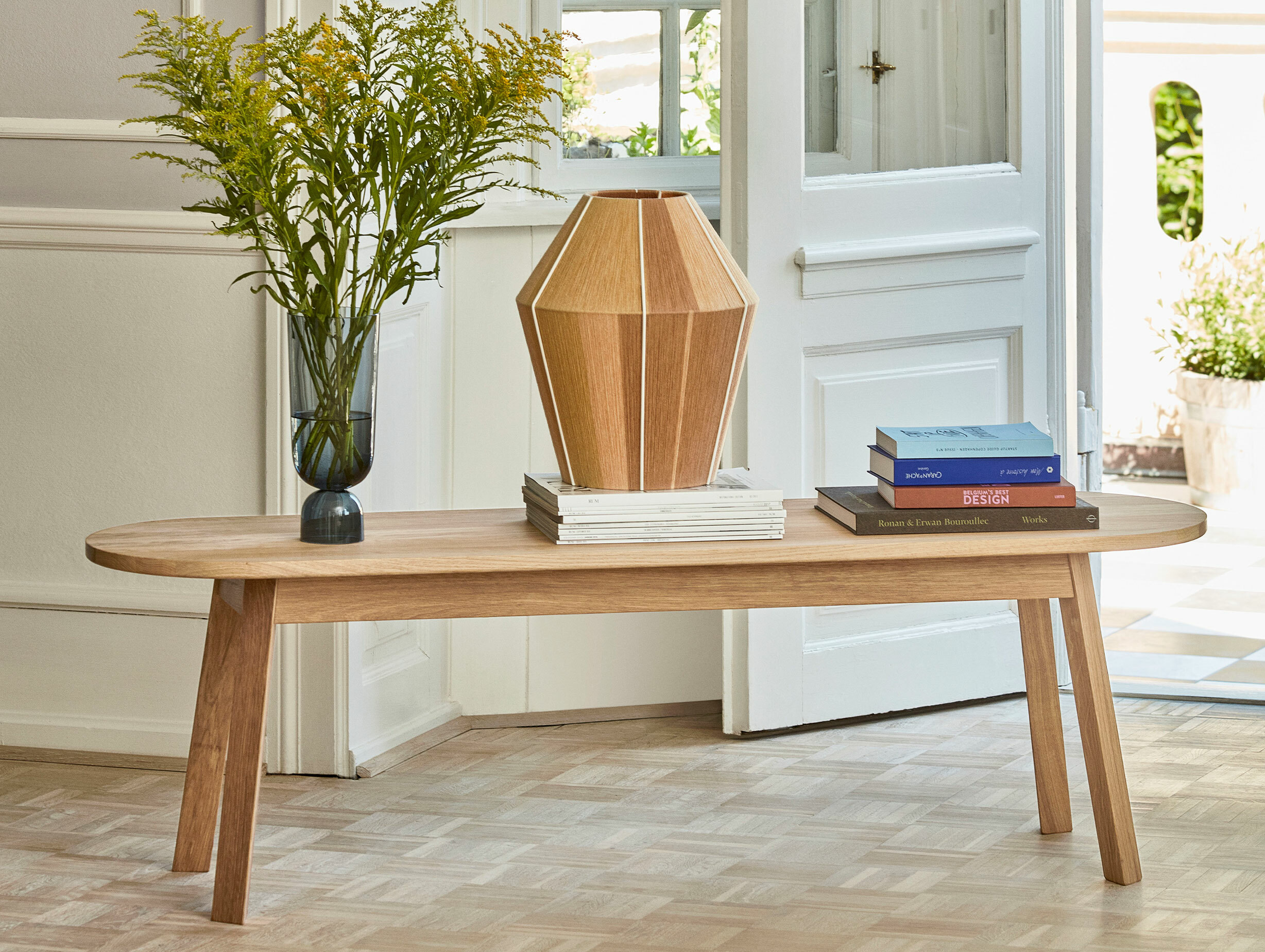 Hay triangle leg bench story 4