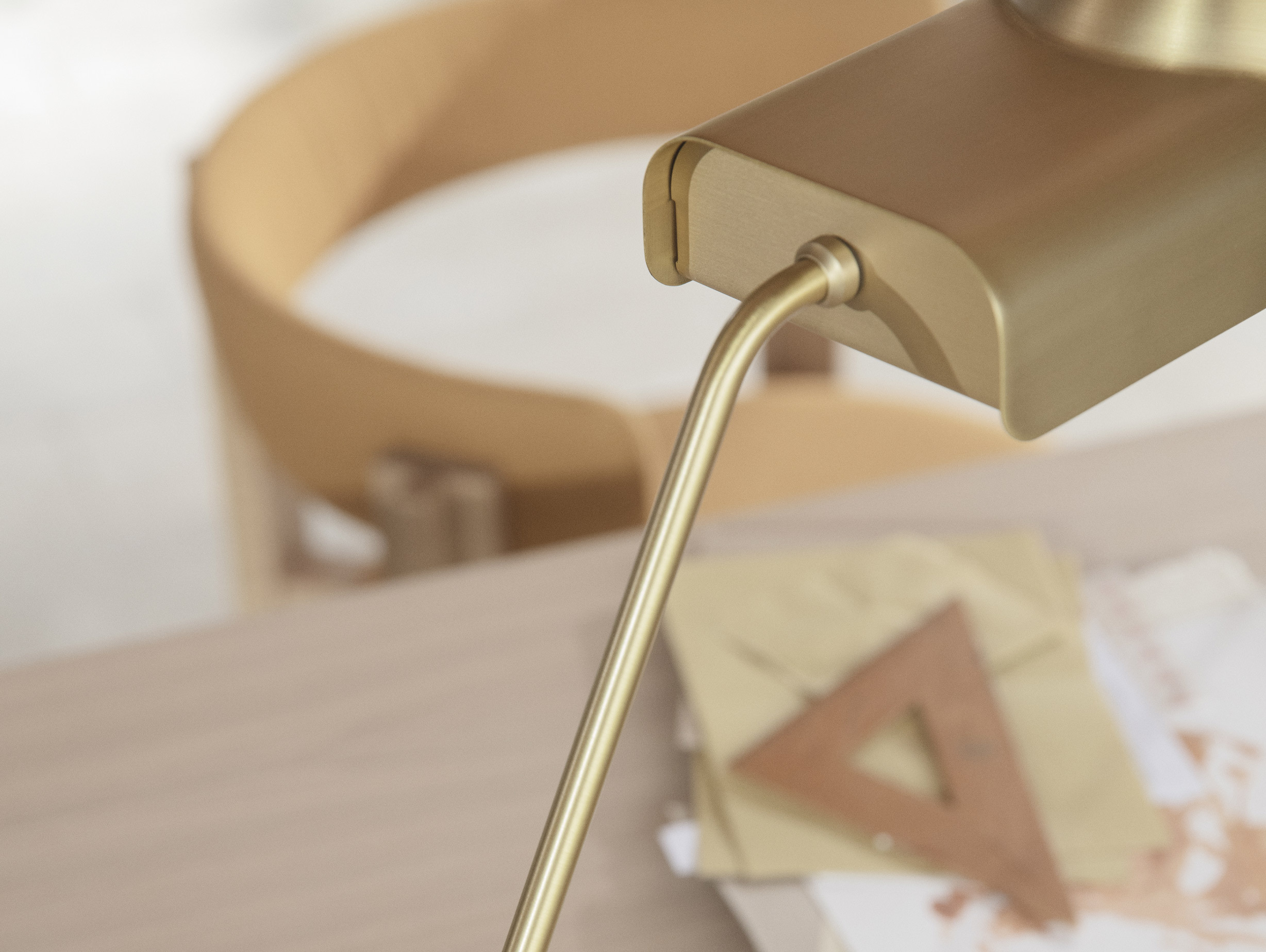 Karakter domo table lamp lifestyle2