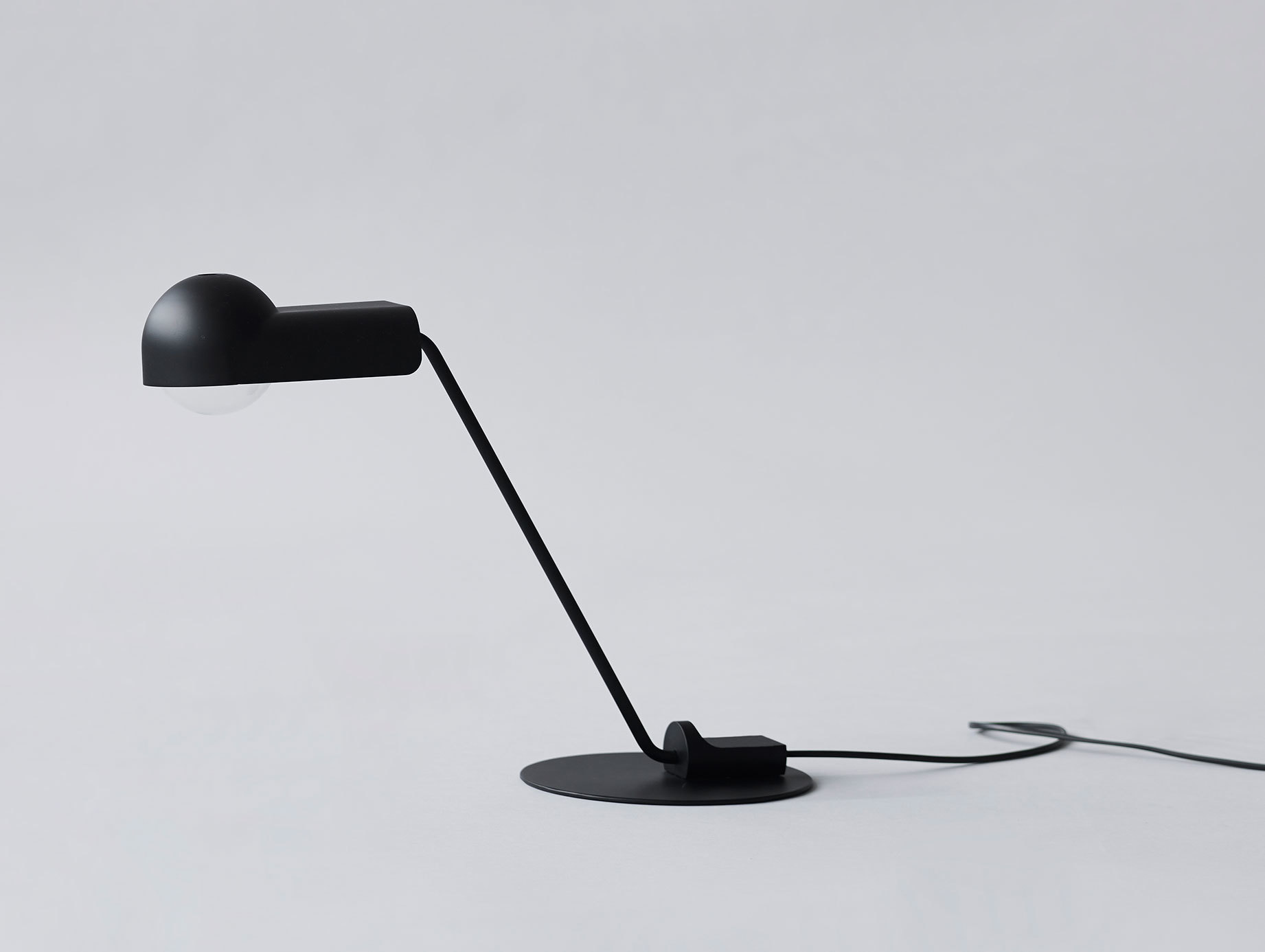 Karakter Domo Table Lamp Black 2 Joe Colombo