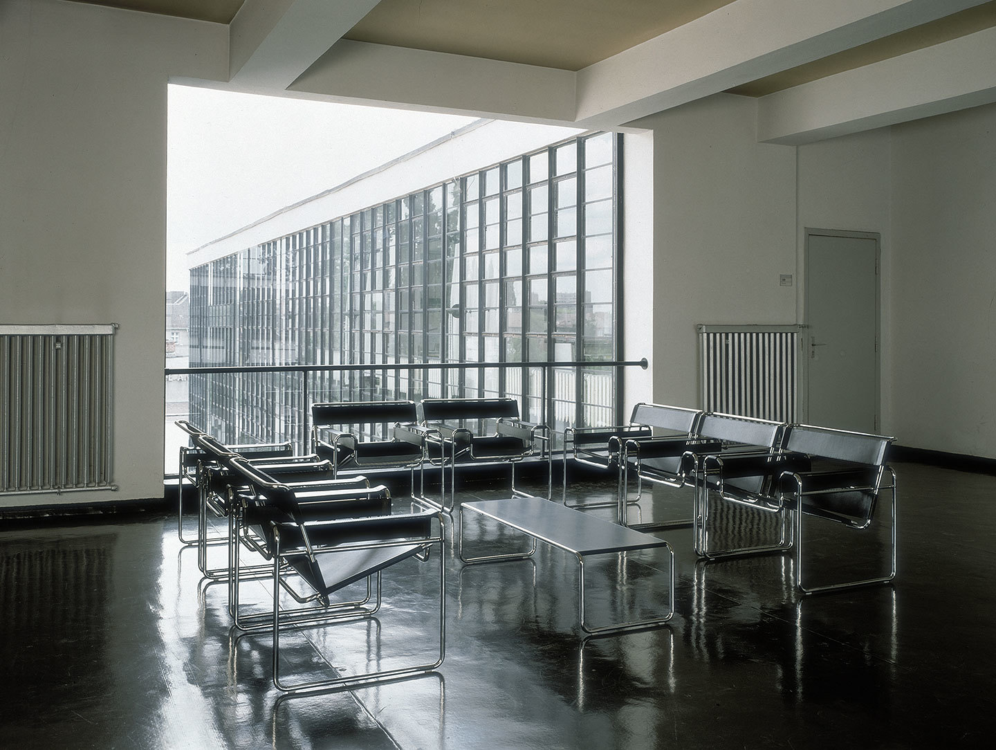 Knoll Wassily Chairs Bauhaus