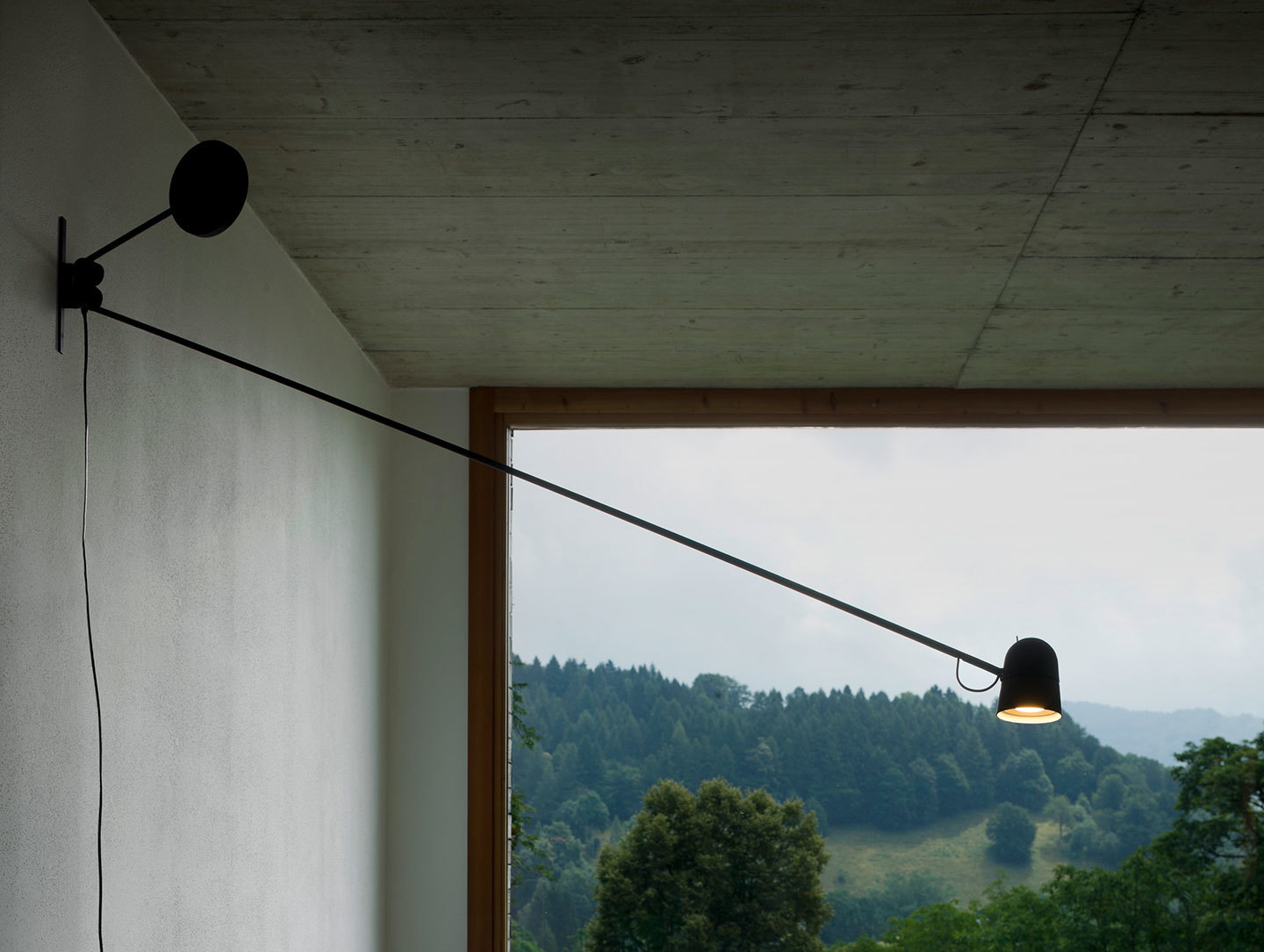 Luceplan Counterbalance Wall Light 3 Daniel Rybakken