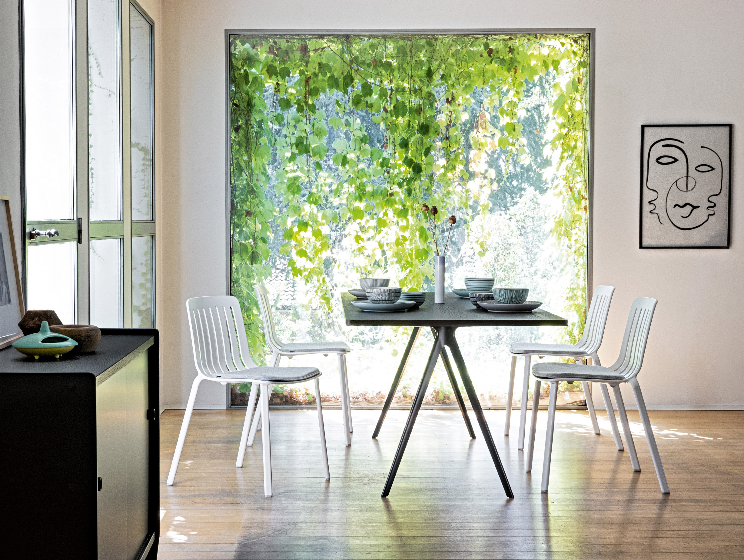 Magis jasper morrison pato side chair lifestyle