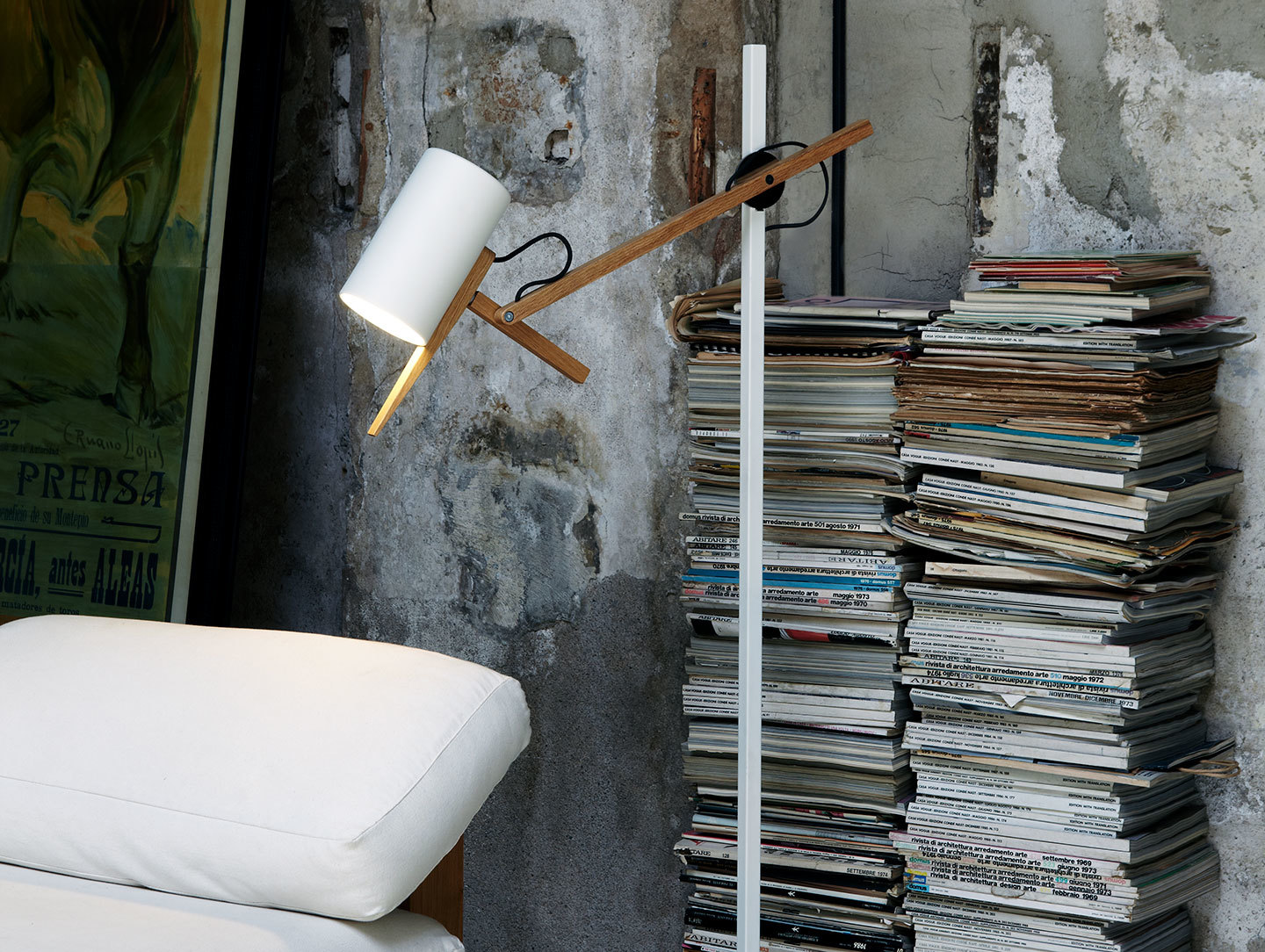 Marset Scantling Floor Light White Detail Mathias Hahn