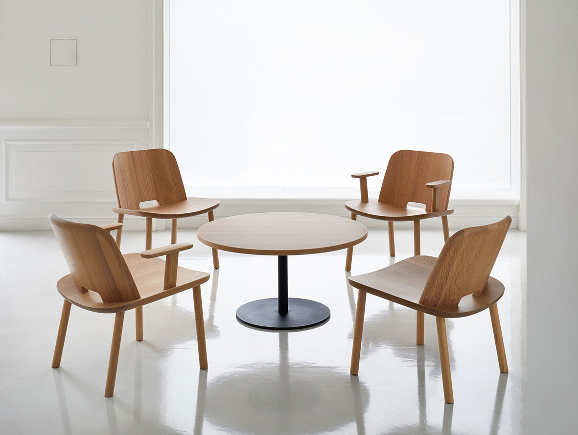 Maruni fugu lounge chairs 3