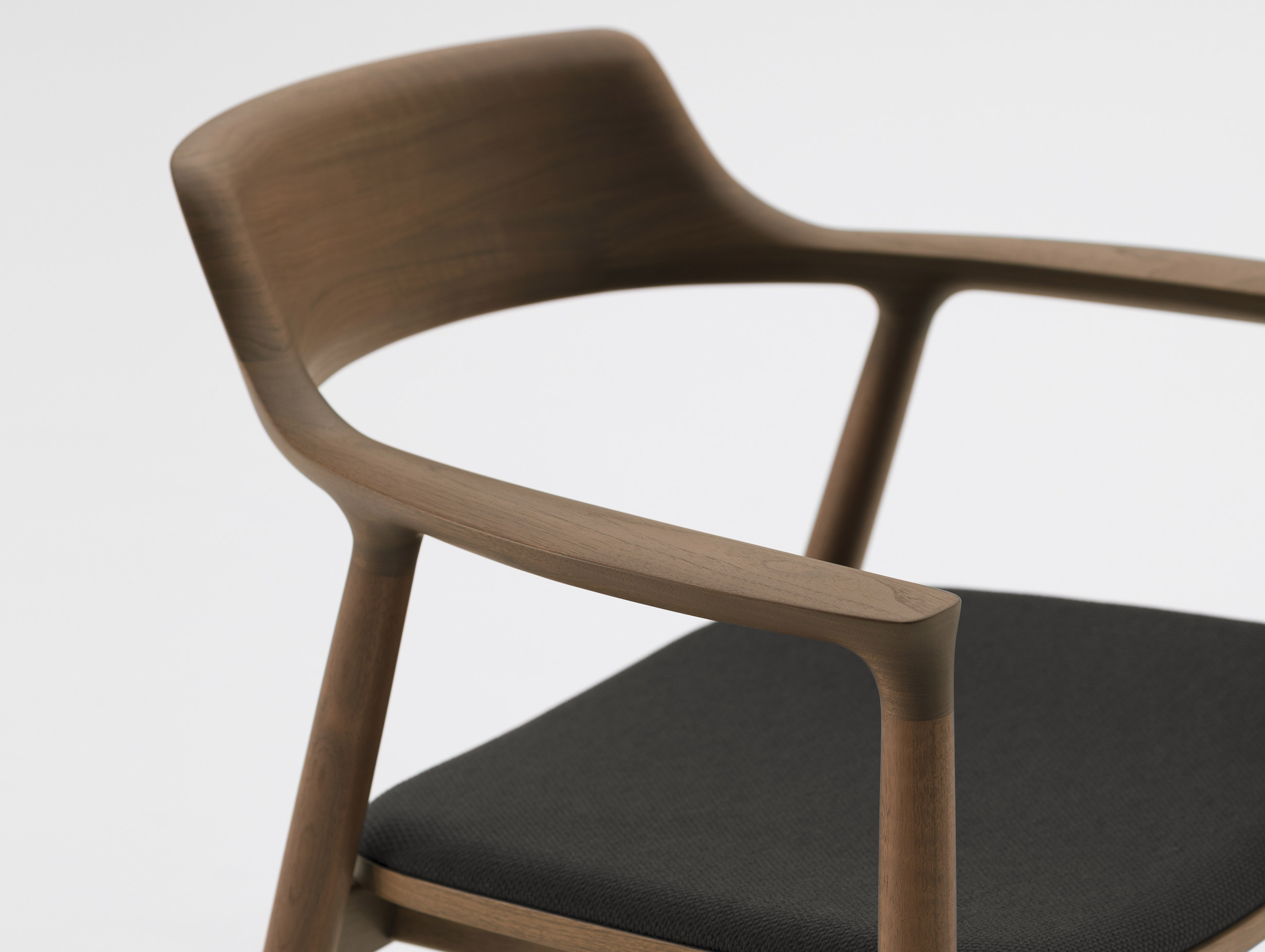 Maruni naoto fukasawa hiroshima wide armchair lifestyle4