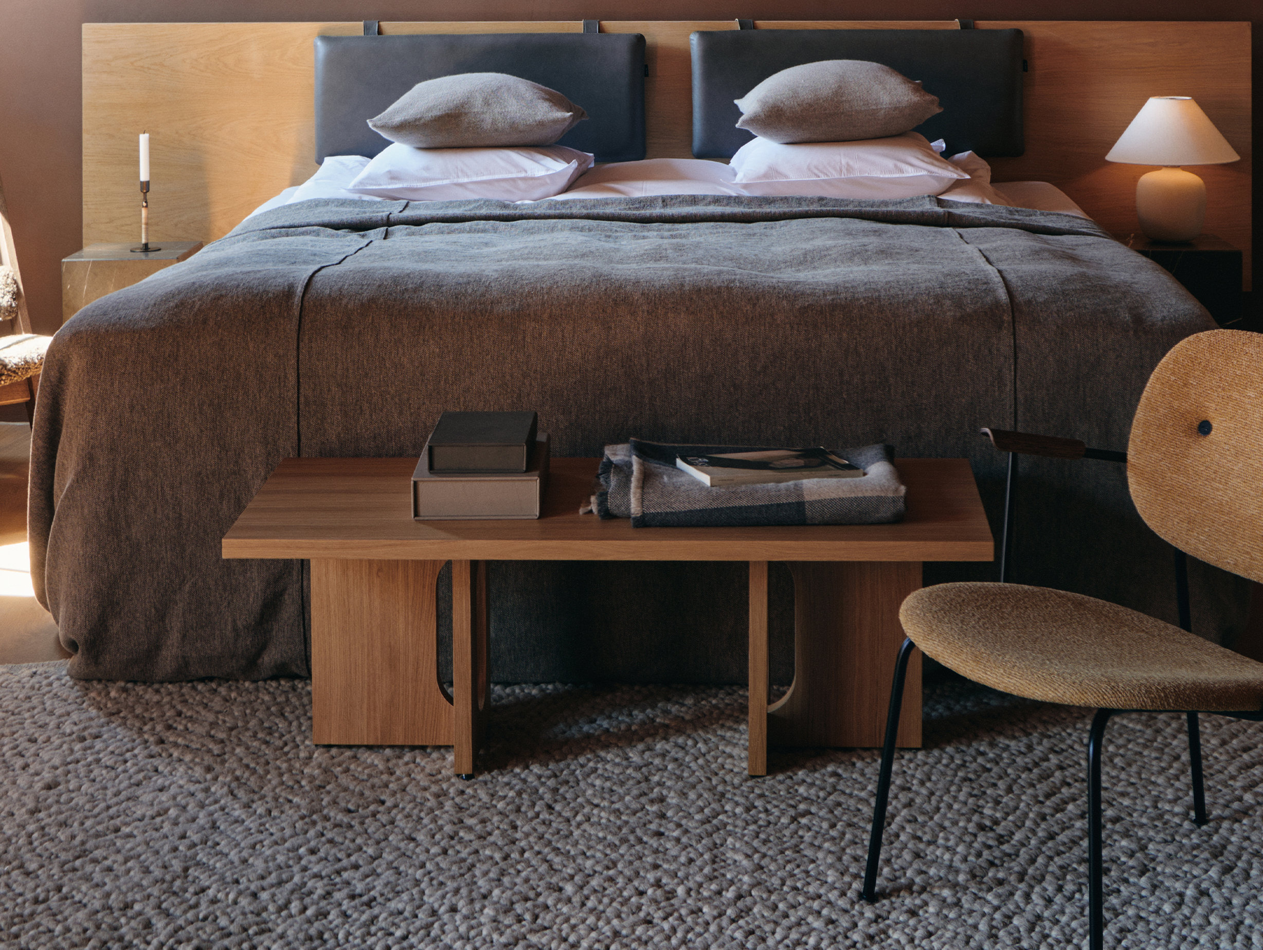 Menu androgyne lounge table story 3