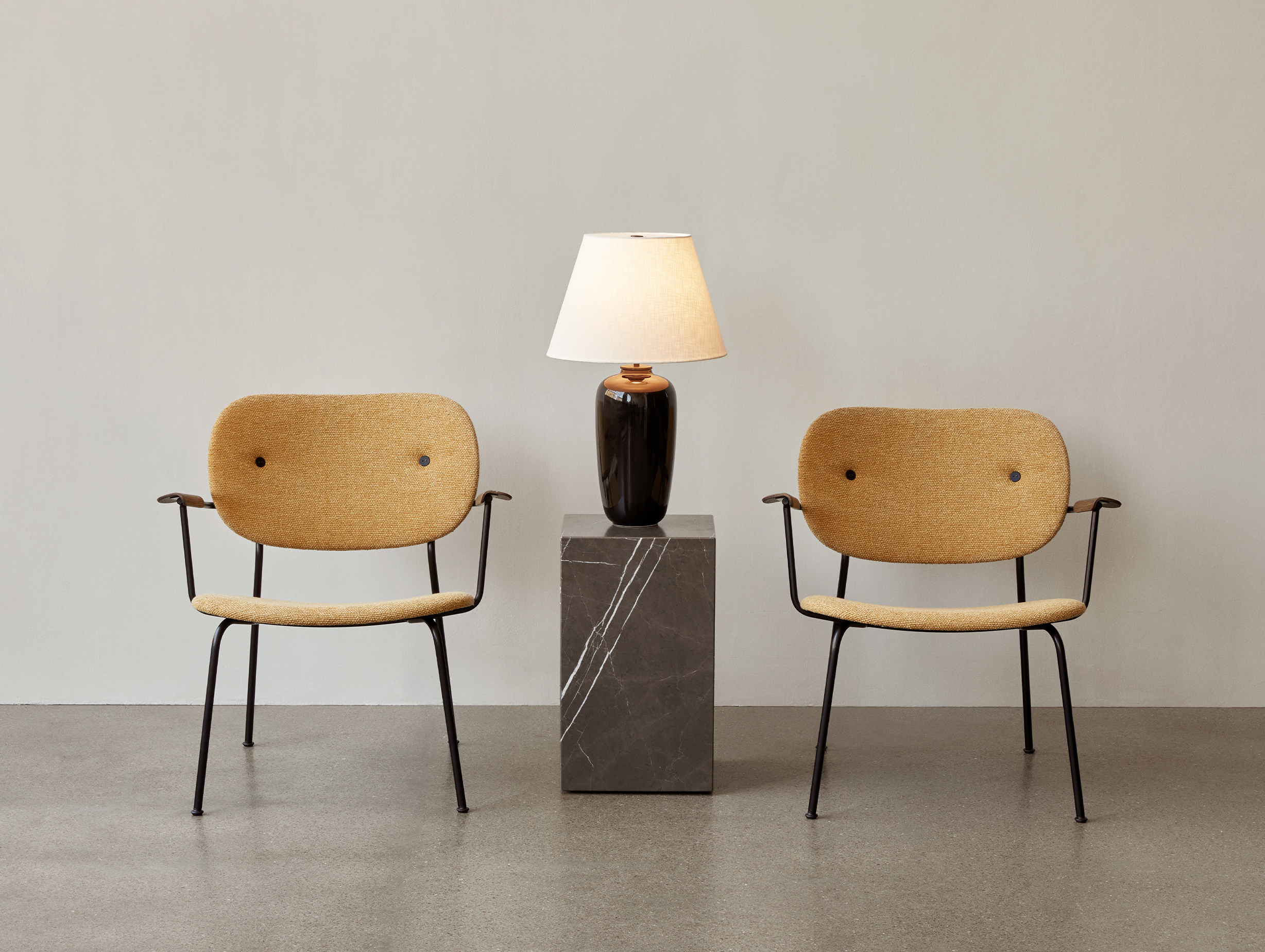 Menu torso table lamp story