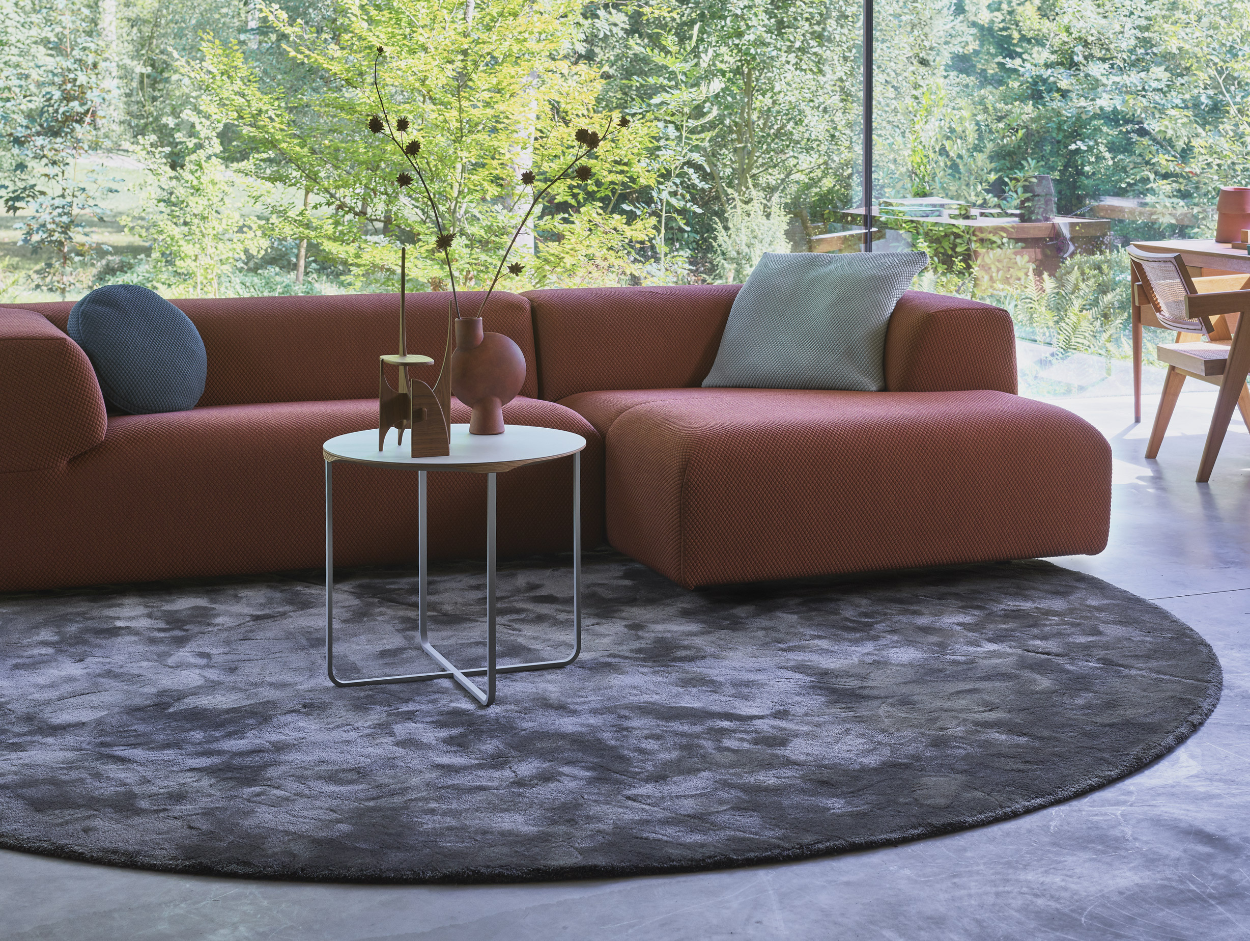 Montis flint lino coffee table lifestyle