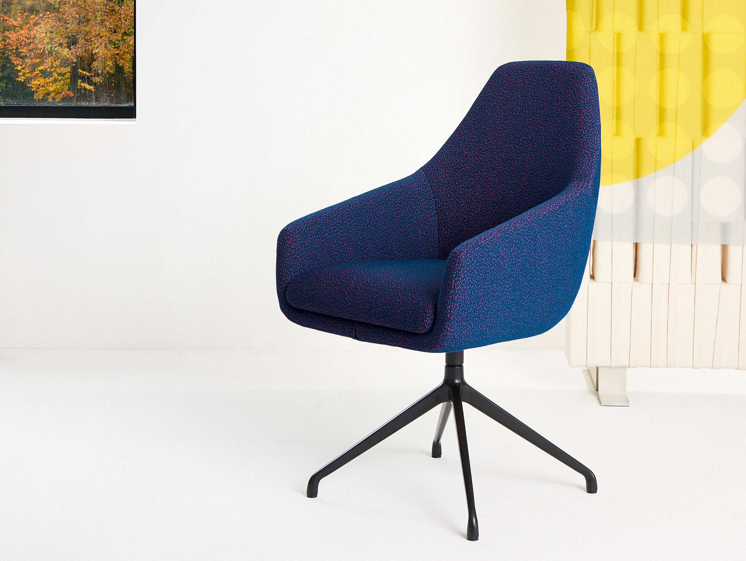 Montis geert koster vico dining chair lifestyle 6