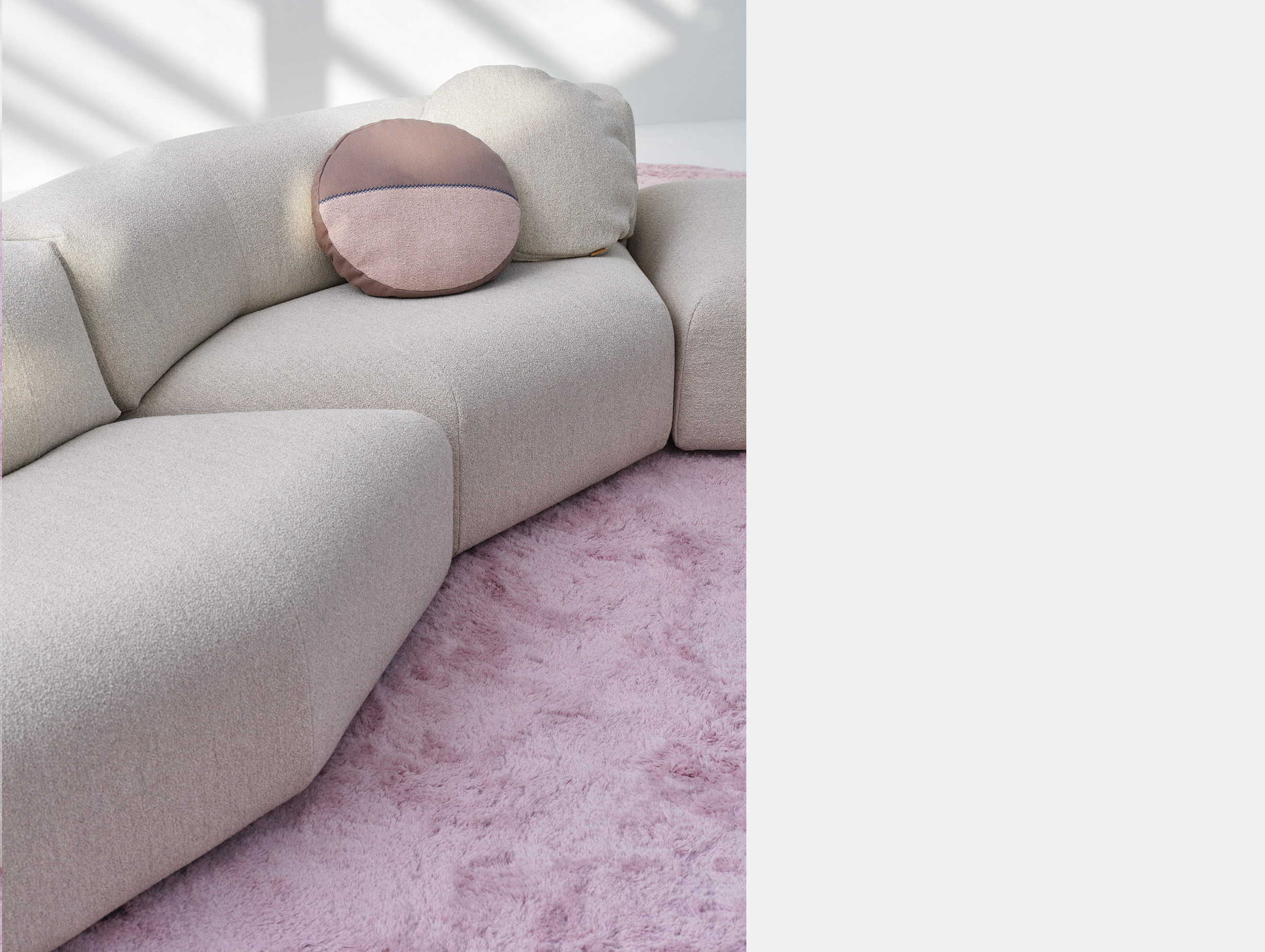 Montis gerard van den berg aztec sofa lifestyle3