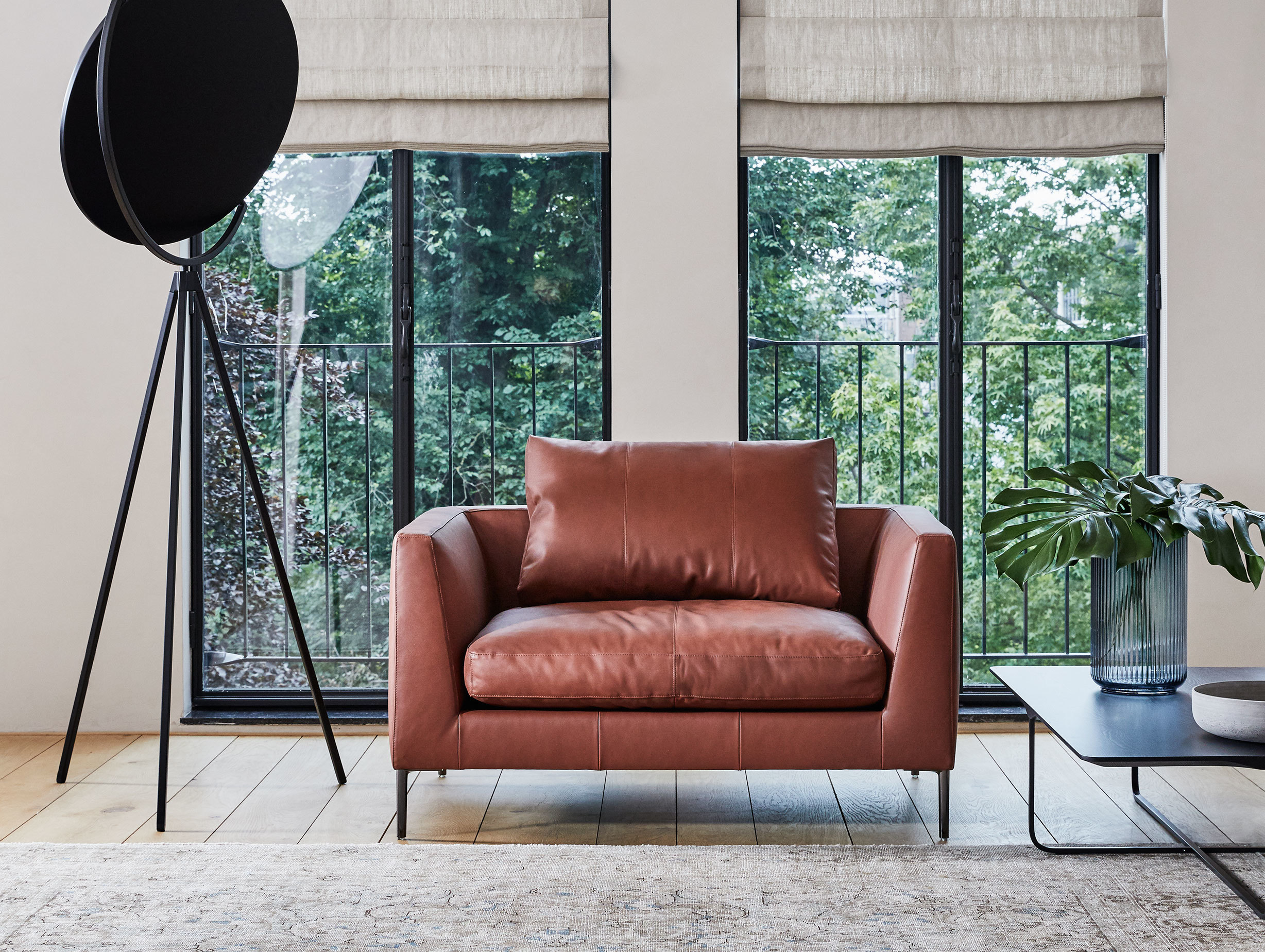 Montis Daley Armchair