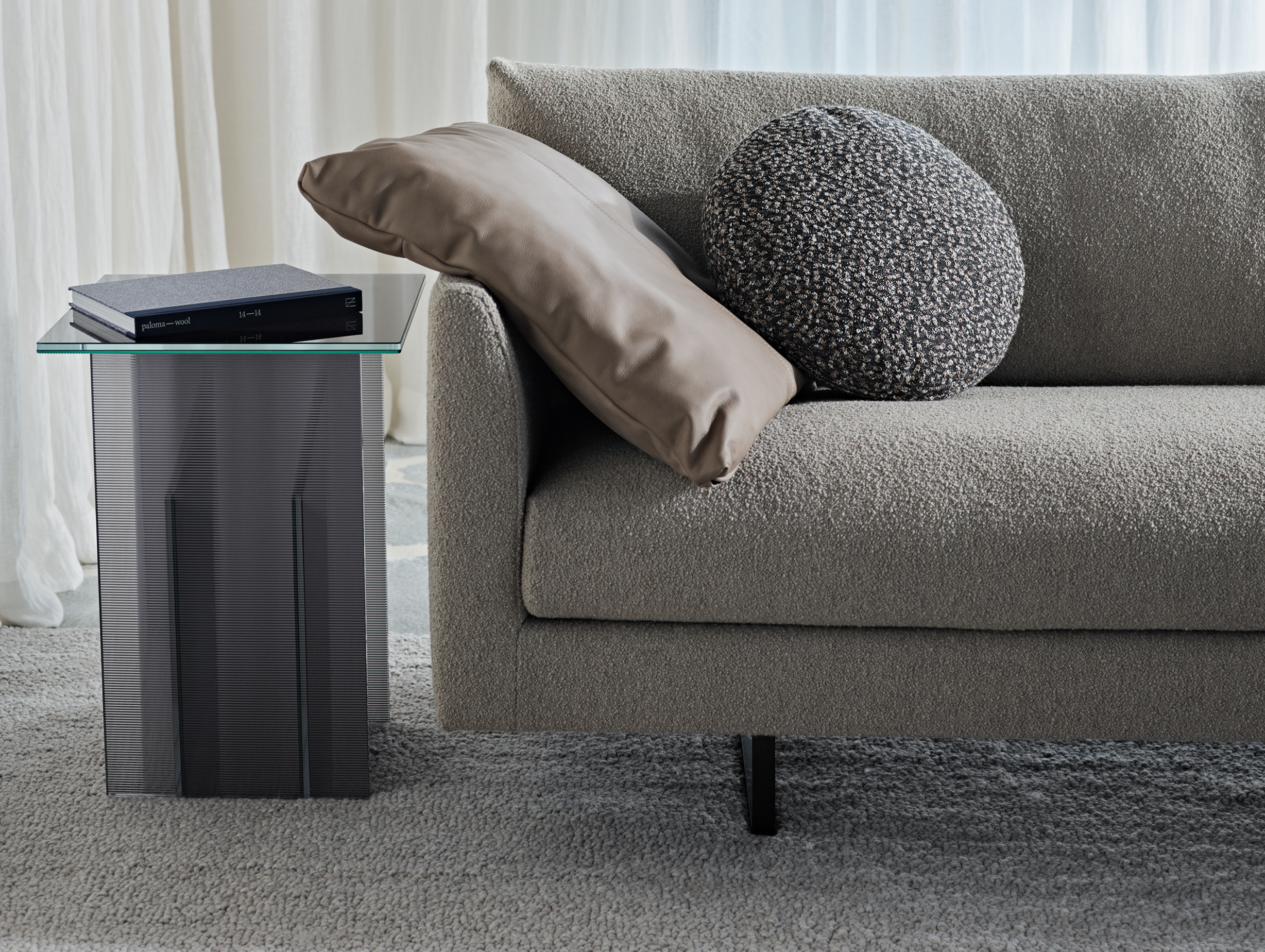 Montis max lipsey perry table ls 2