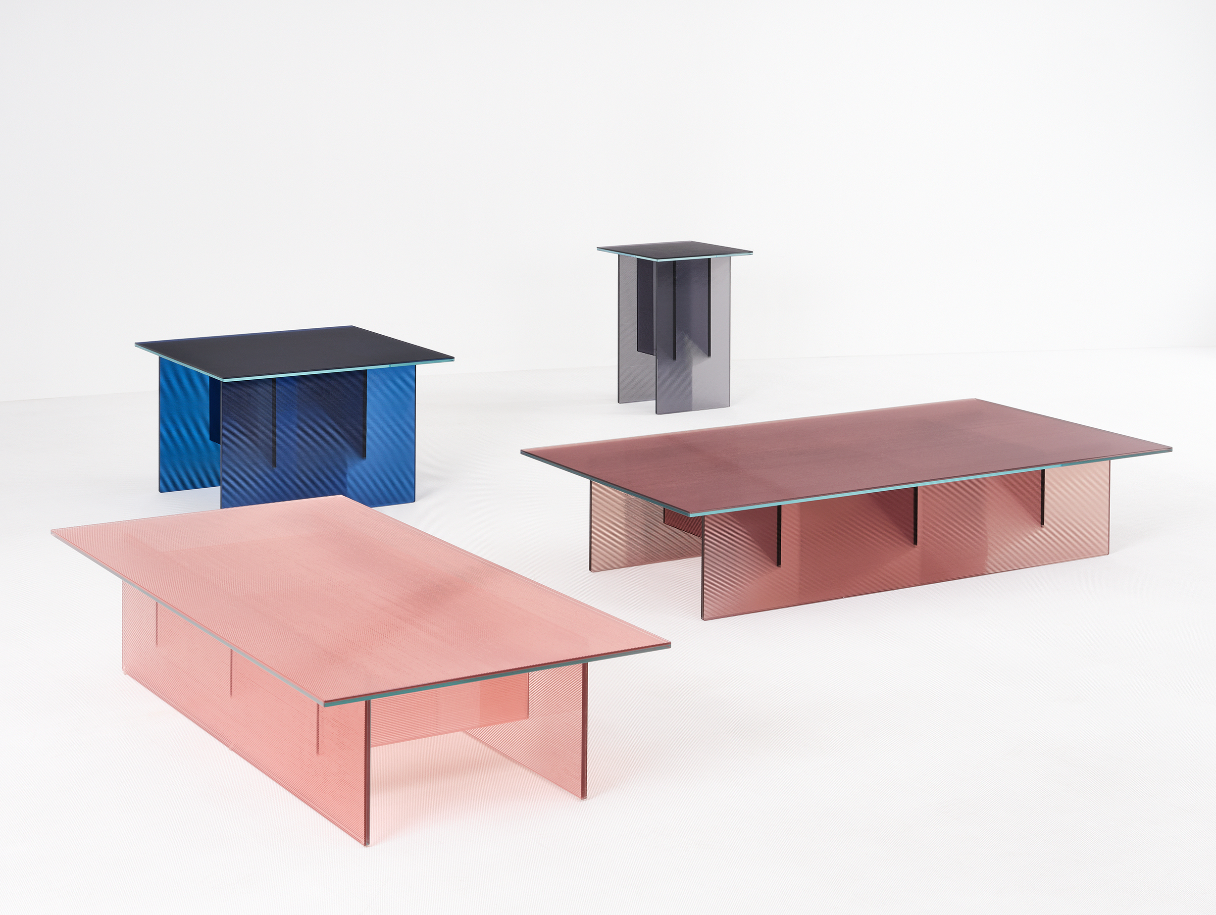 Montis max lipsey perry table ls