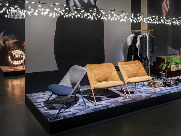 Moooi Heracleum Endless Suspension Light Shift Lounge Chairs