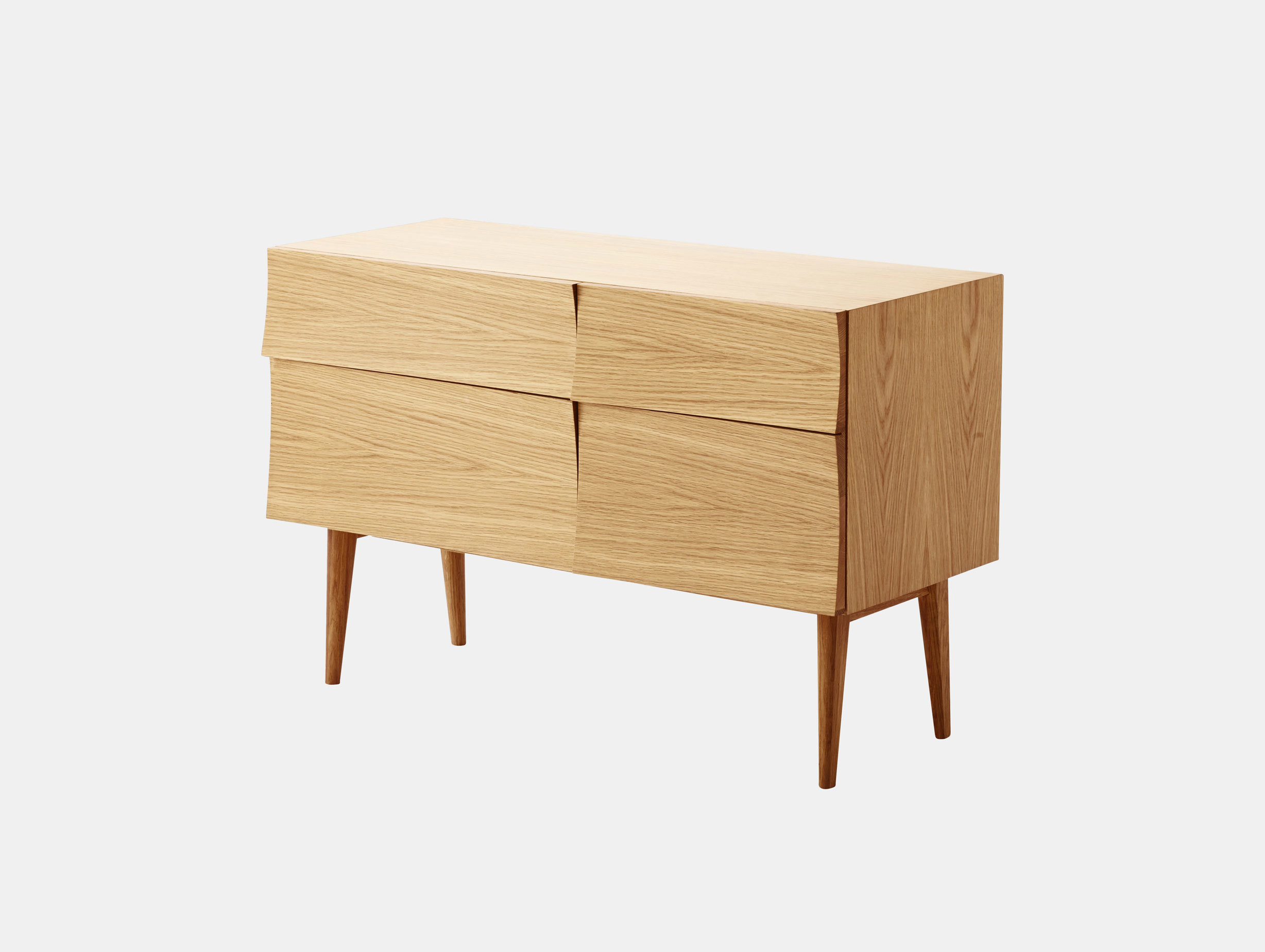Muuto Reflect Sideboard M Oak Soren Rose