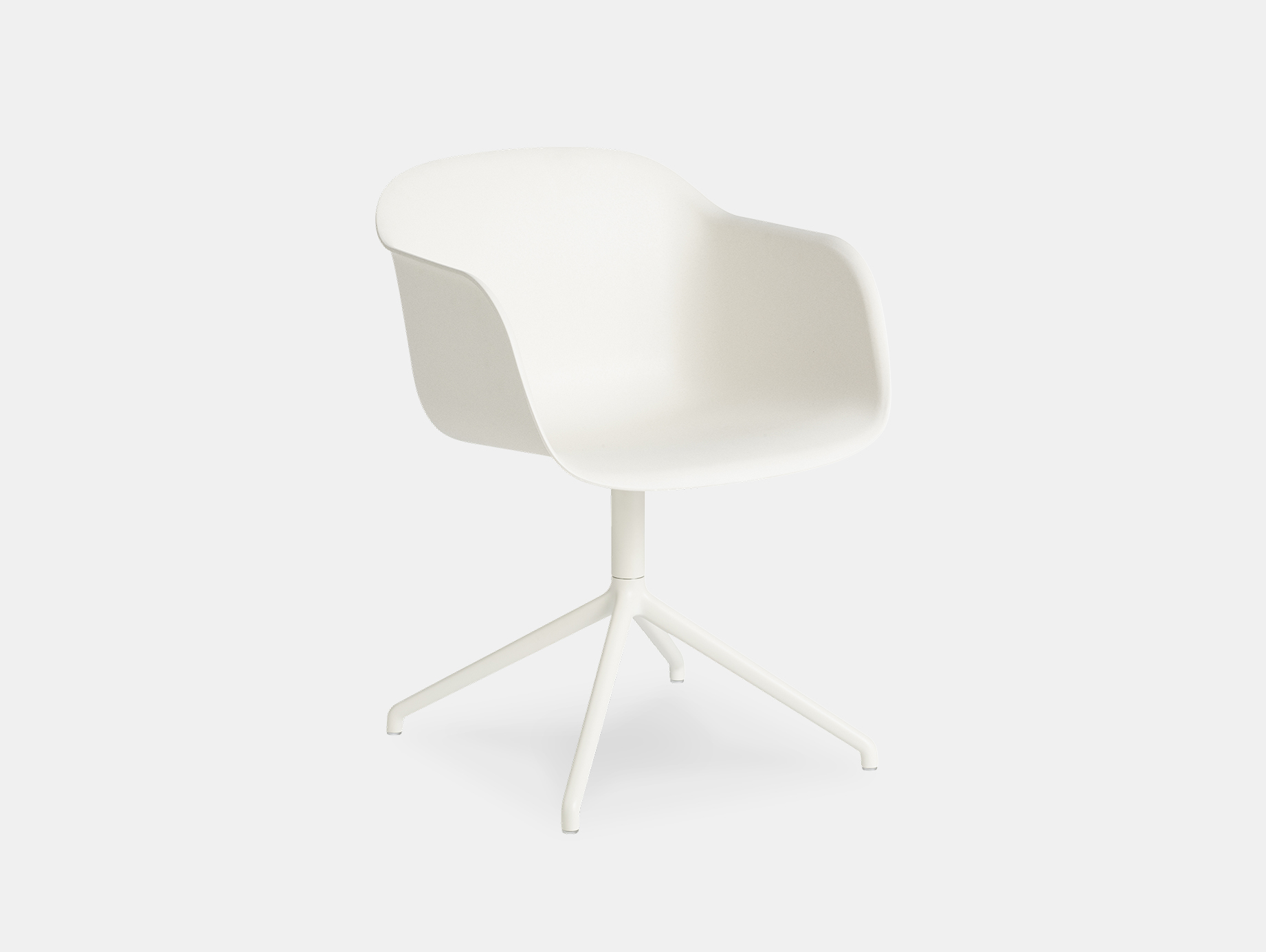 Muuto fiber swivel armchair white