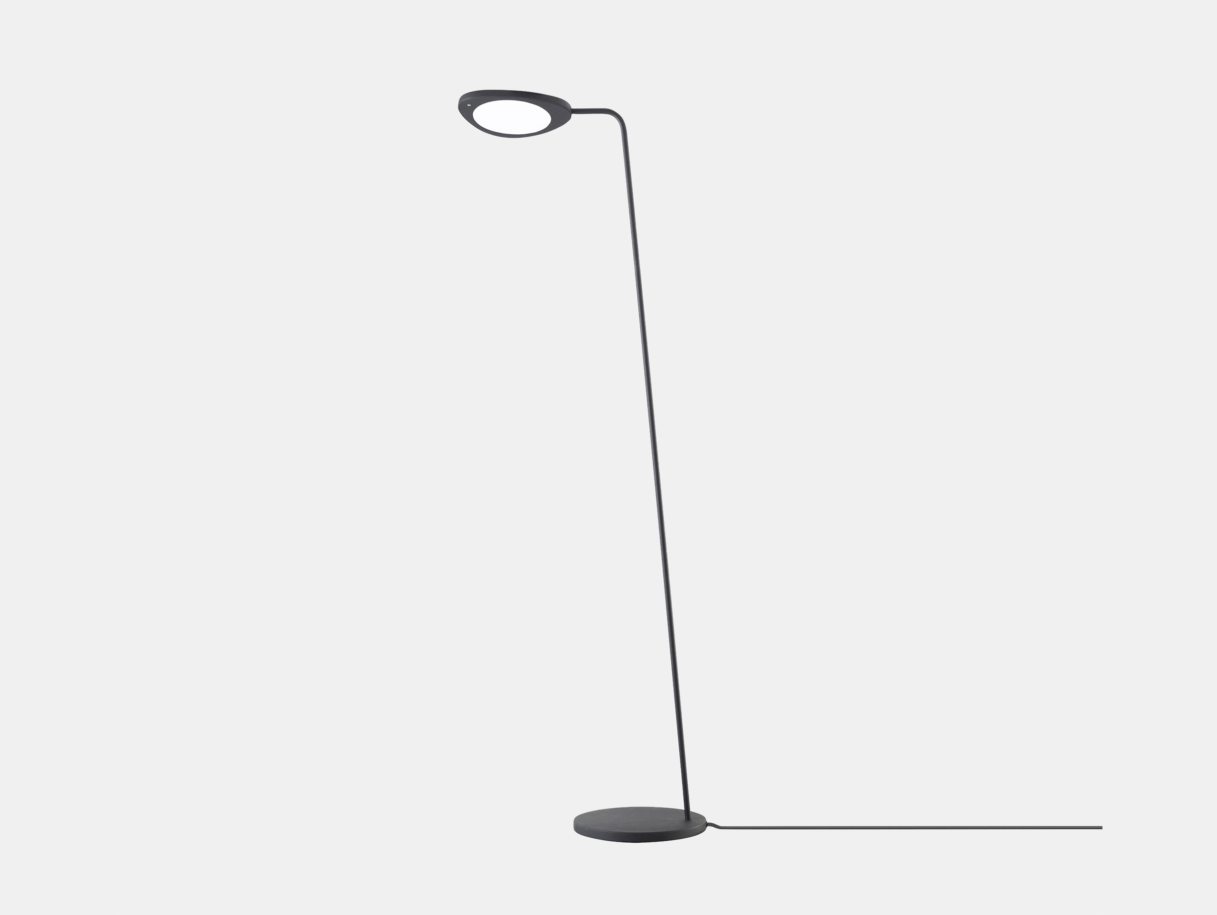 Muuto leaf floor lamp black 2
