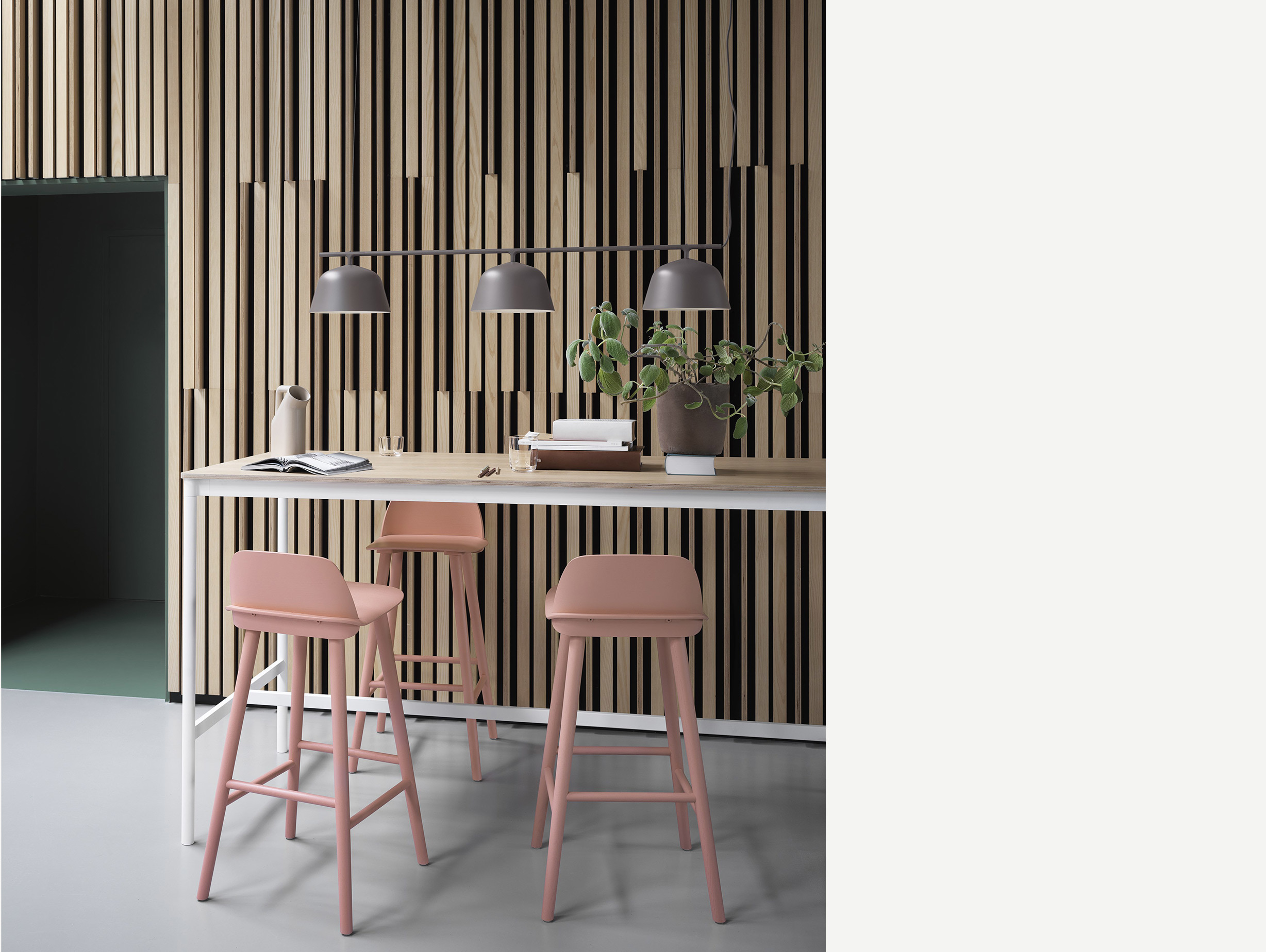 Muuto Nerd Bar Stool Tan Rose